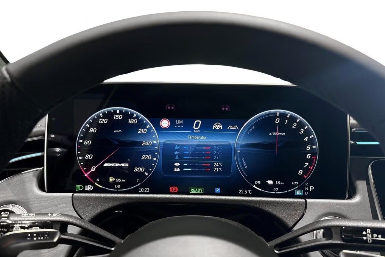 MERCEDES-BENZ E 53 Hybrid T 4Matic+-image-7