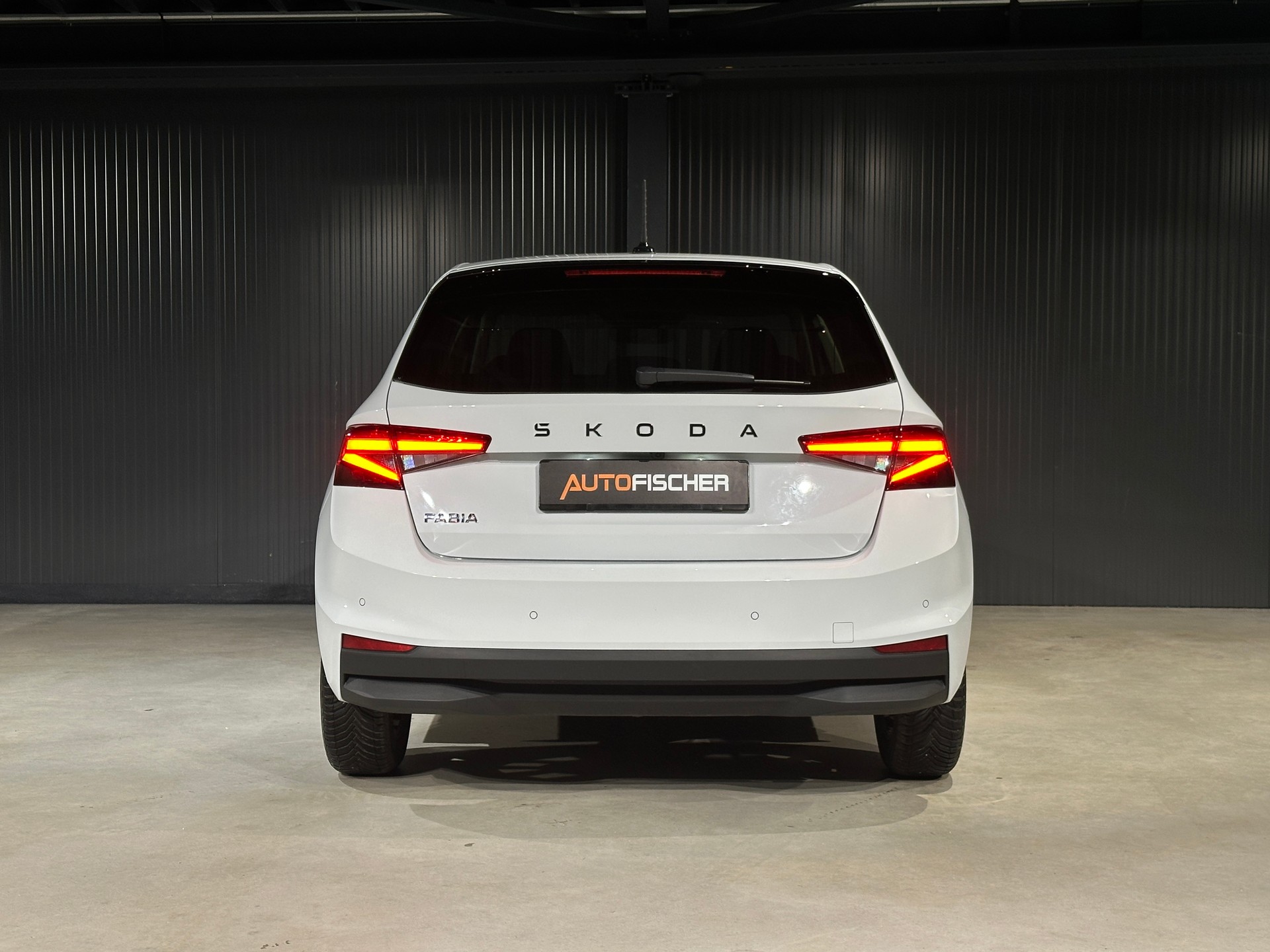SKODA Fabia 1.0 TSI Selection DSG-image-5