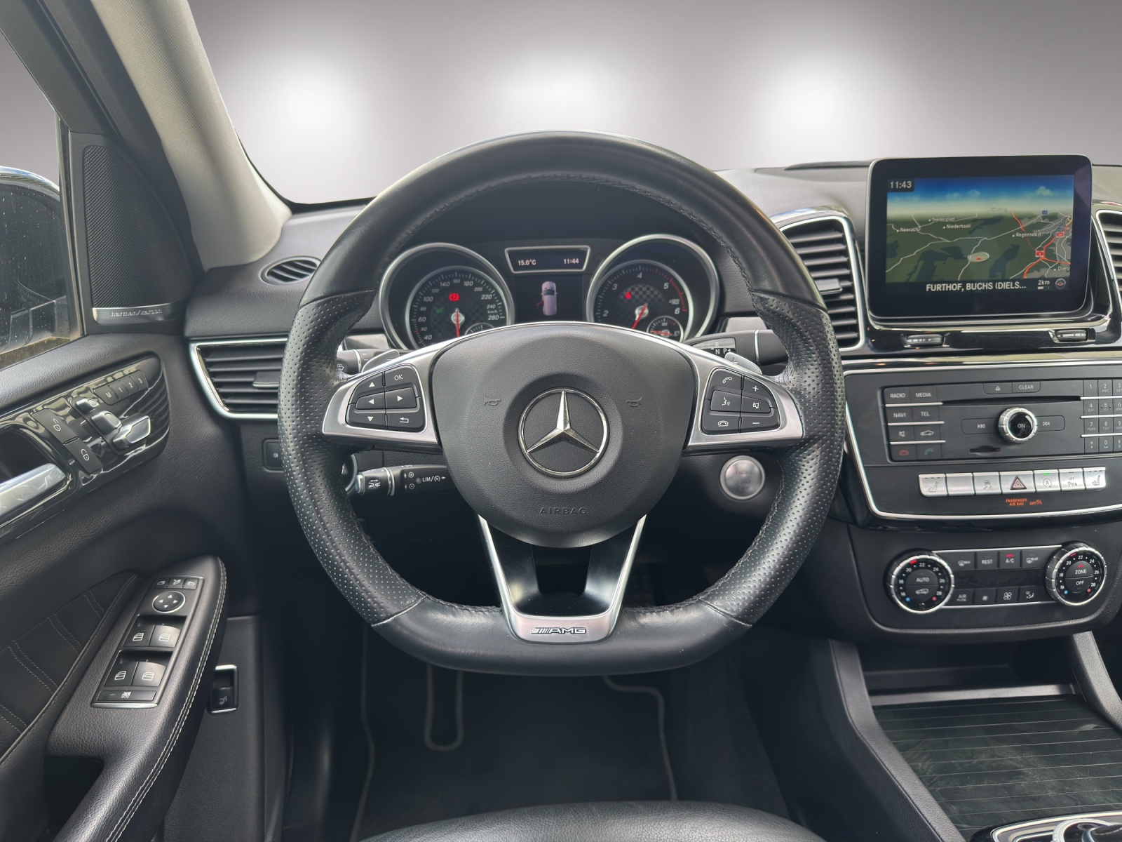 MERCEDES-BENZ GLE 350 d Executive 4Matic 9G-Tronic-image-11