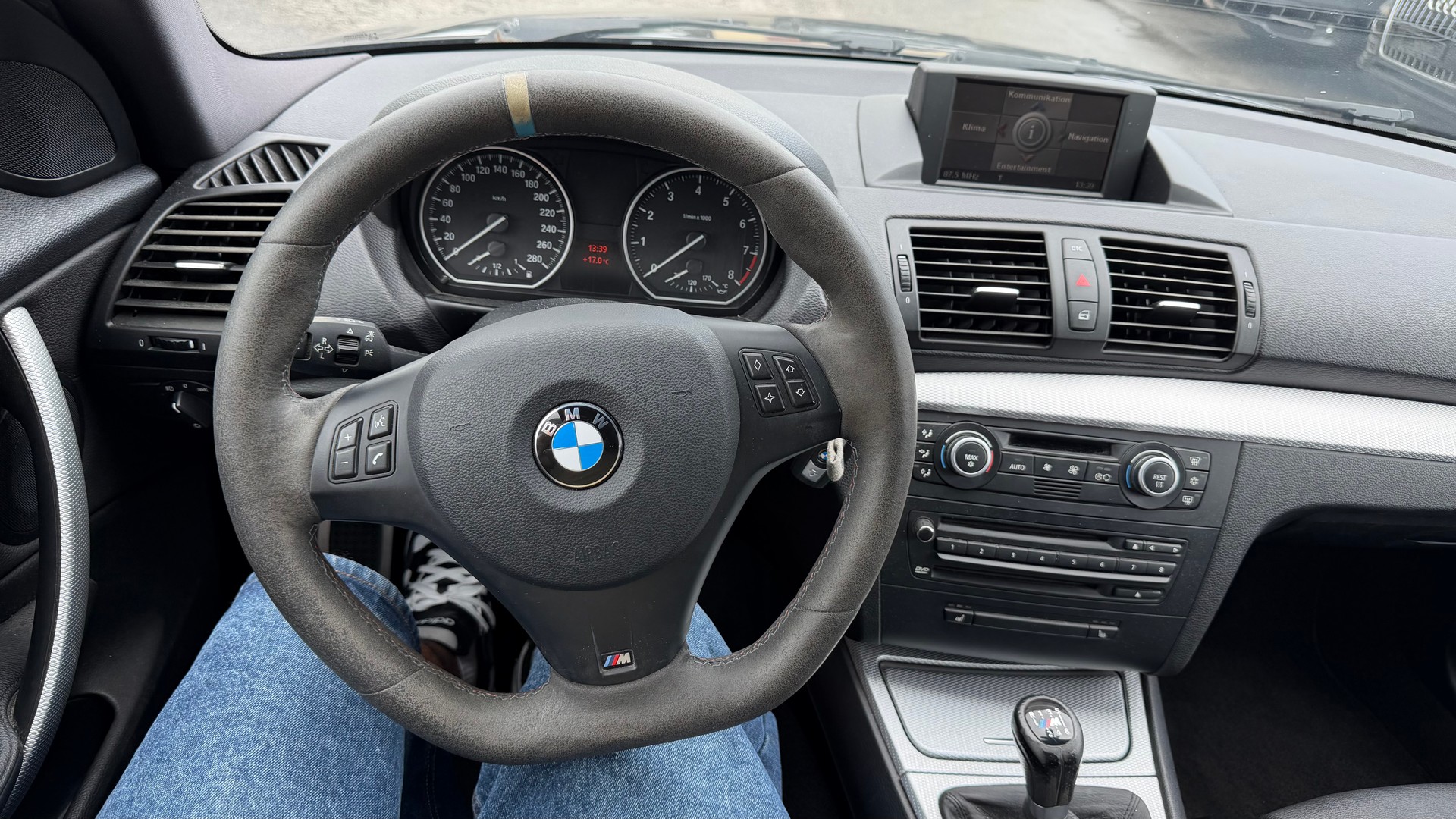 BMW 135i Coupé-image-6
