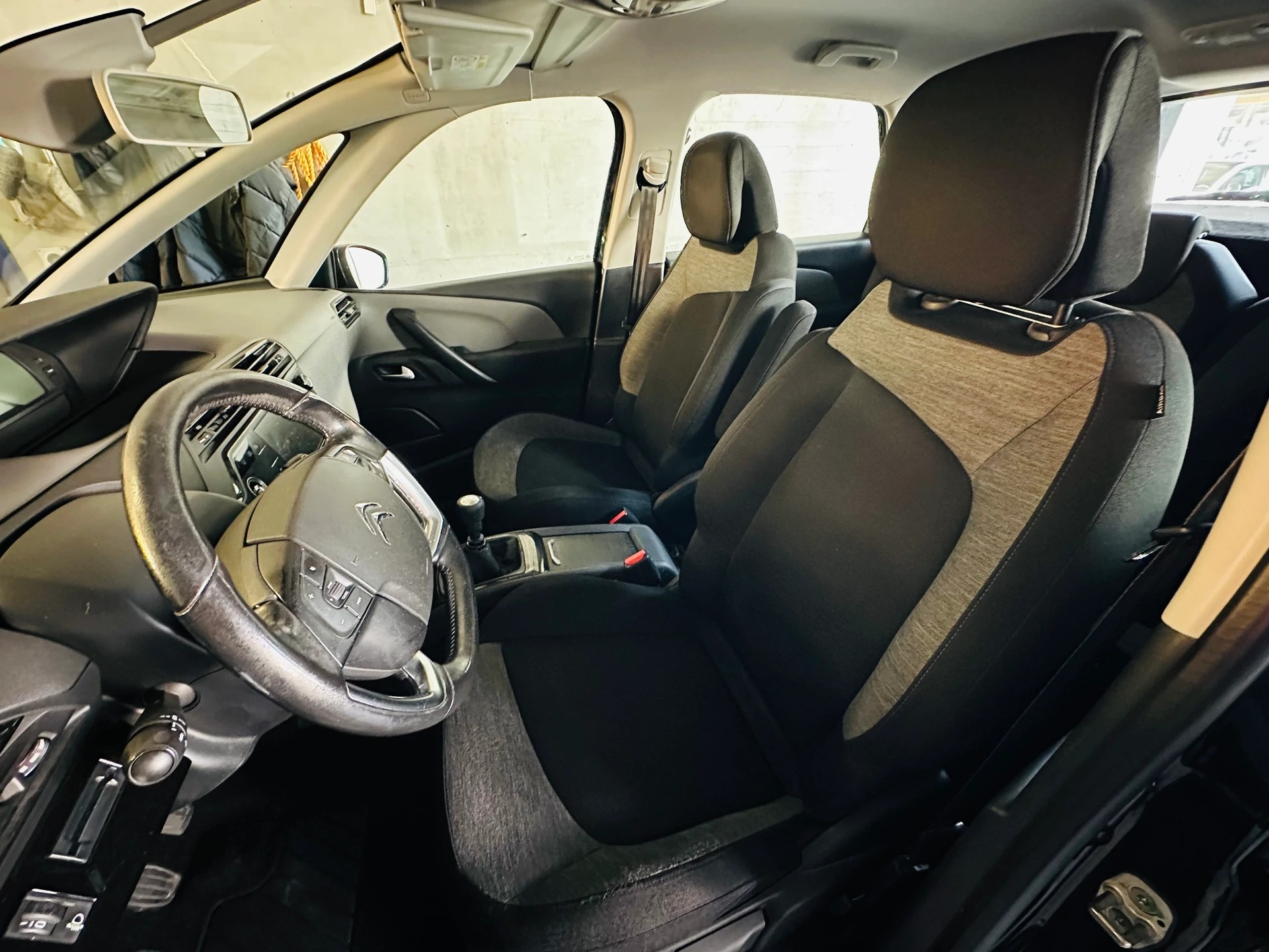 CITROEN Grand C4 Picasso 1.2 Pure Tech Shine-image-14