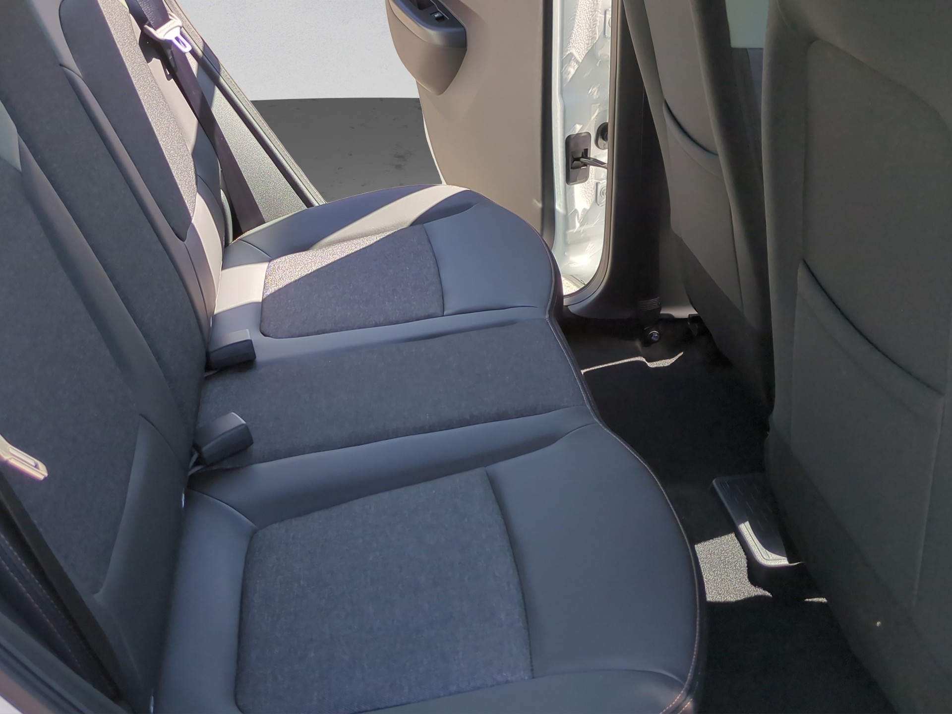 DACIA Spring 24 kWh Extreme-image-10
