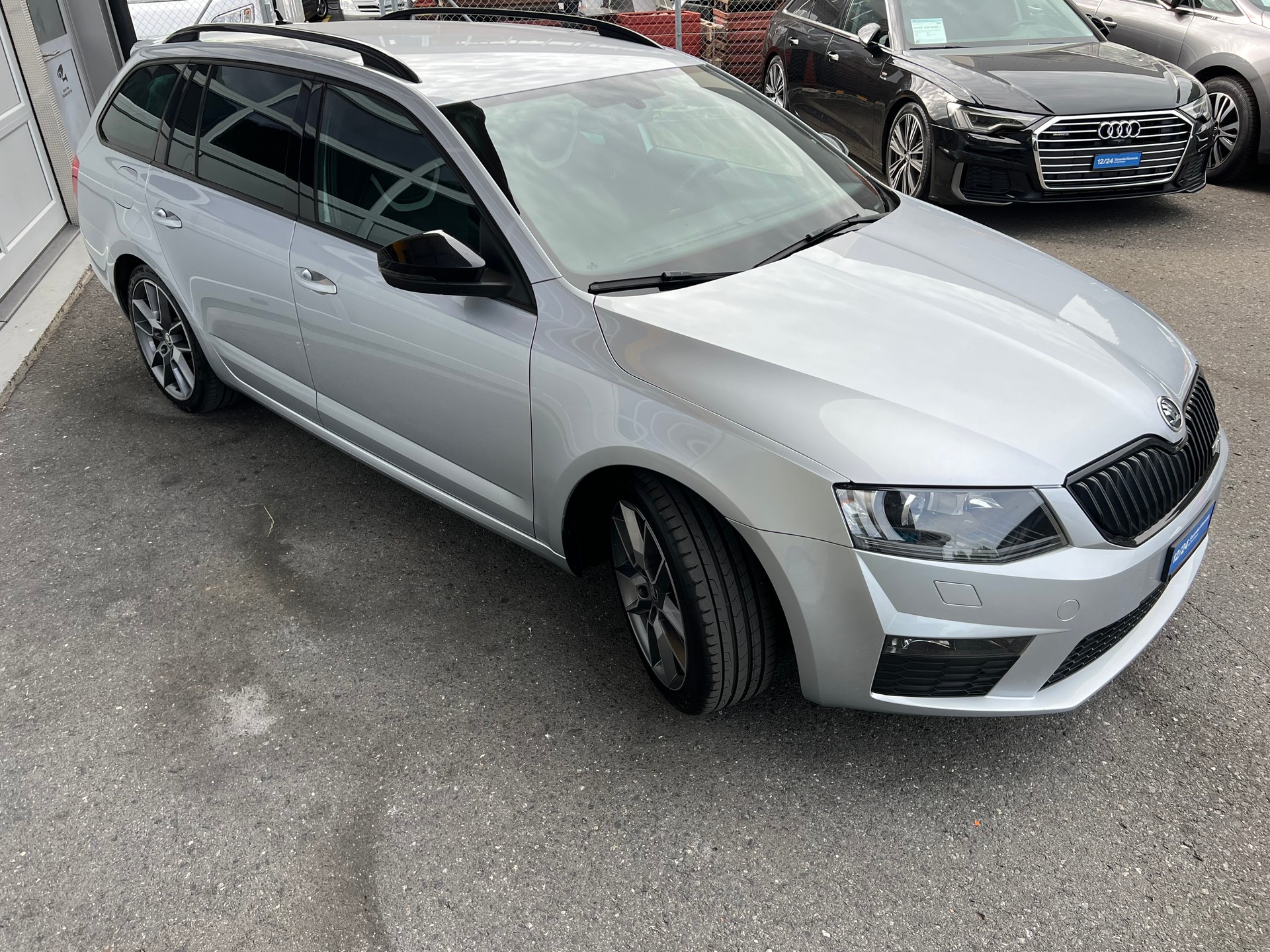 SKODA Octavia Combi 2.0 TSI RS DSG *** Navigation * Teilleder * Radio- DAB * frisch ab MFK * 1 Jahr Garantie ist möglich ***-image-6