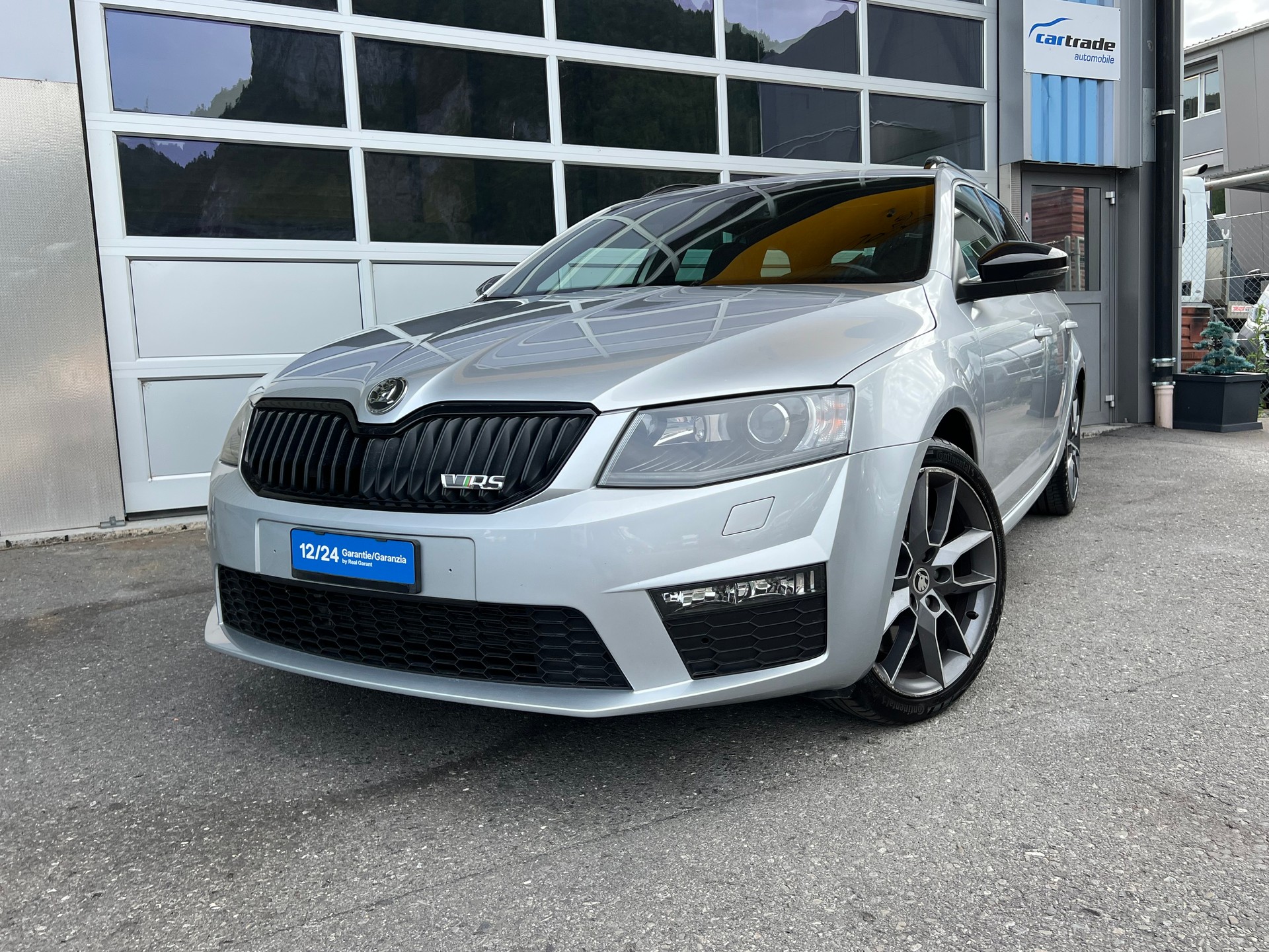 SKODA Octavia Combi 2.0 TSI RS DSG *** Navigation * Teilleder * Radio- DAB * frisch ab MFK * 1 Jahr Garantie ist möglich ***-image-8