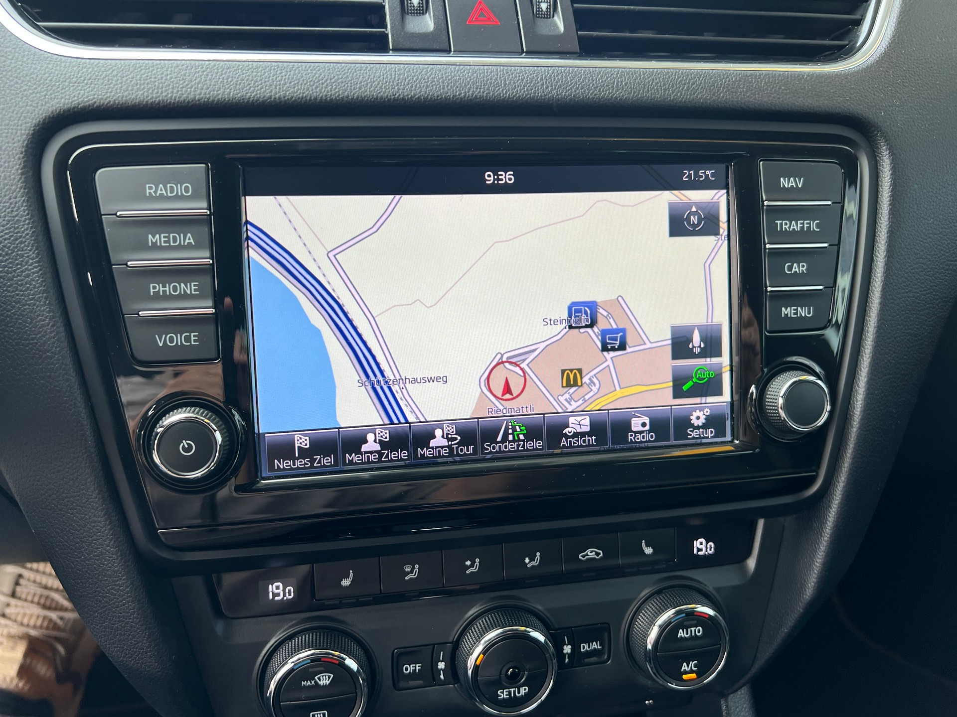 SKODA Octavia Combi 2.0 TSI RS DSG *** Navigation * Teilleder * Radio- DAB * frisch ab MFK * 1 Jahr Garantie ist möglich ***-image-19
