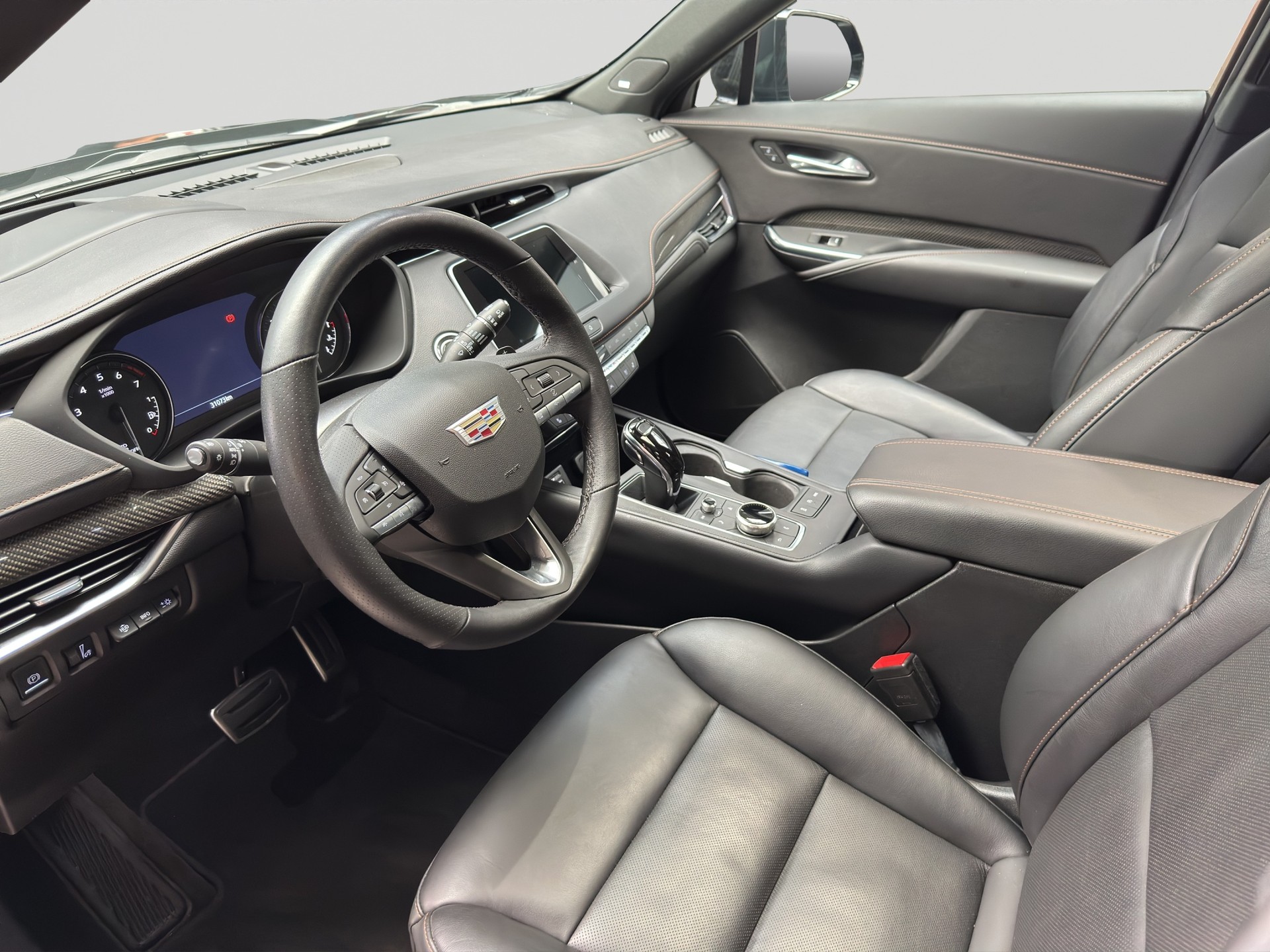 CADILLAC XT4 350T 2.0 Sport AWD Automat-image-6