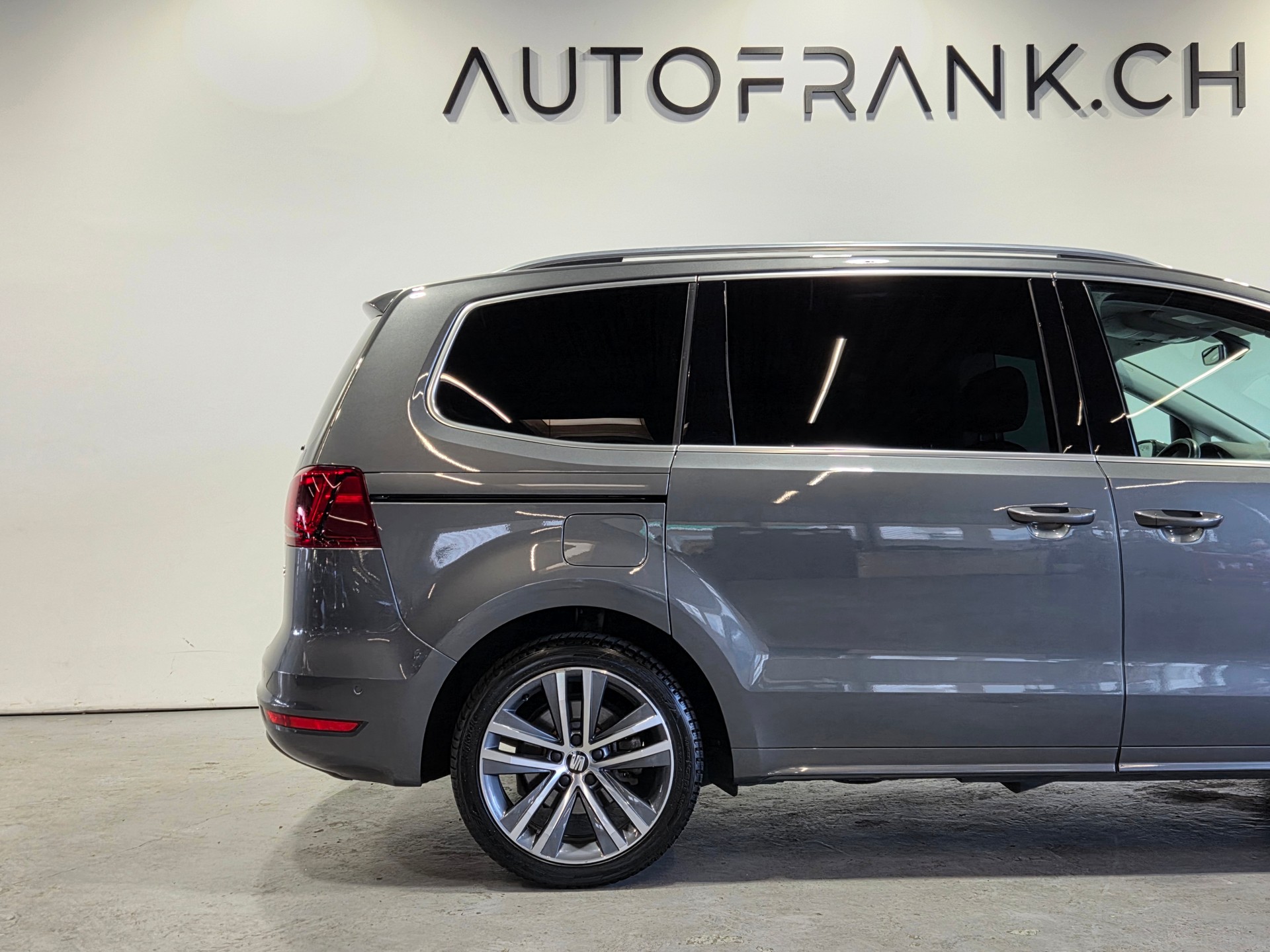 SEAT Alhambra 7-Plätzer 2.0 TSI 220 FR Line DSG-image-9