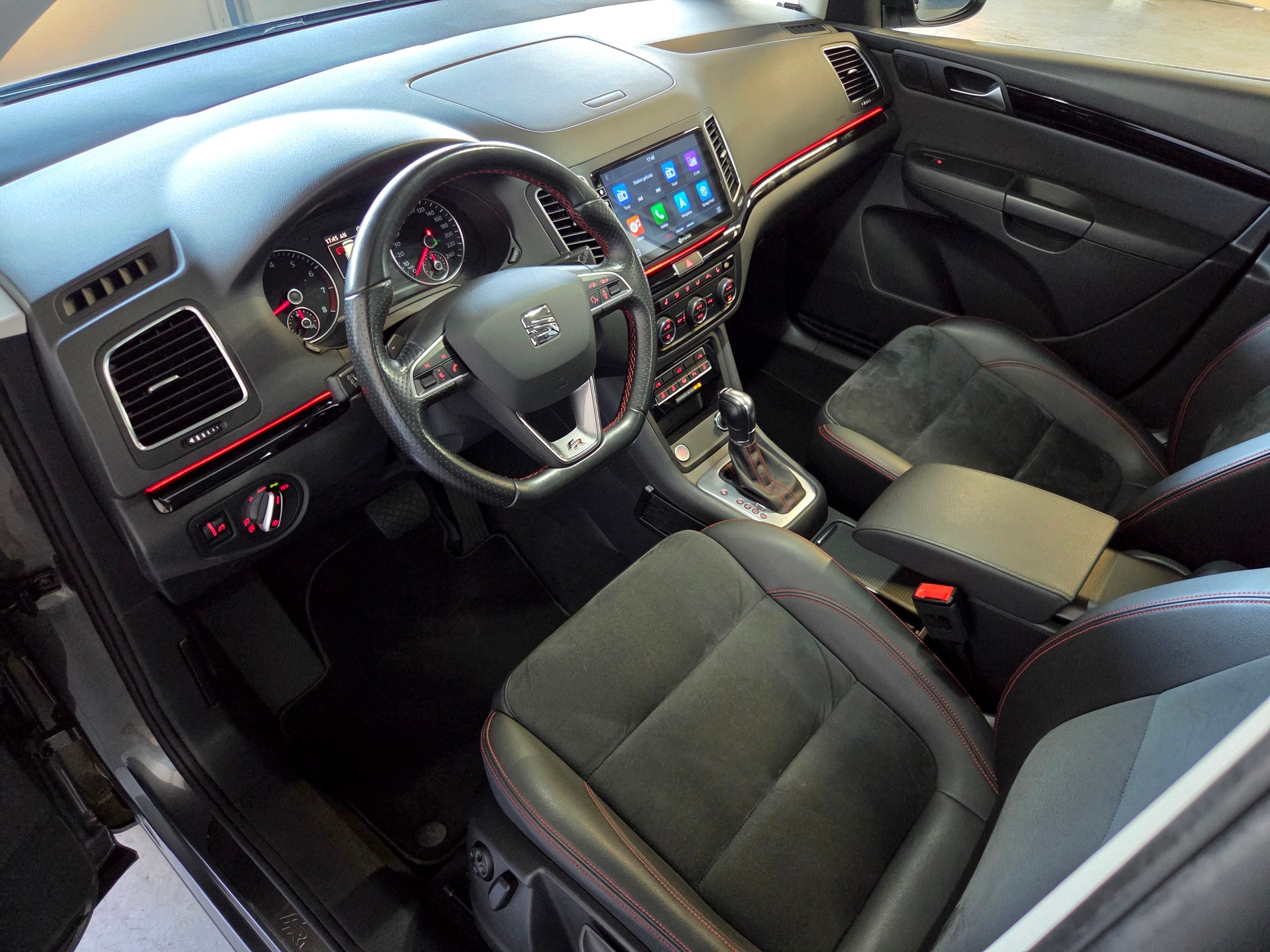 SEAT Alhambra 7-Plätzer 2.0 TSI 220 FR Line DSG-showroom-element-3