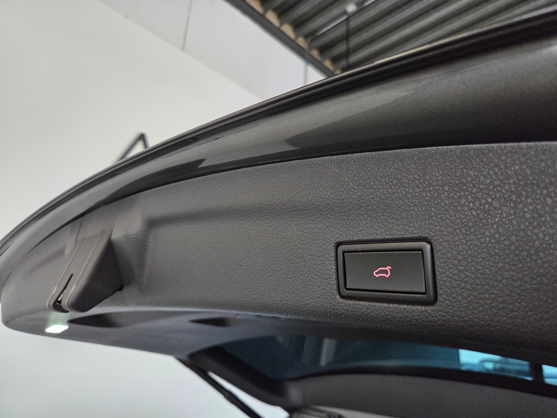 SEAT Alhambra 7-Plätzer 2.0 TSI 220 FR Line DSG-image-25