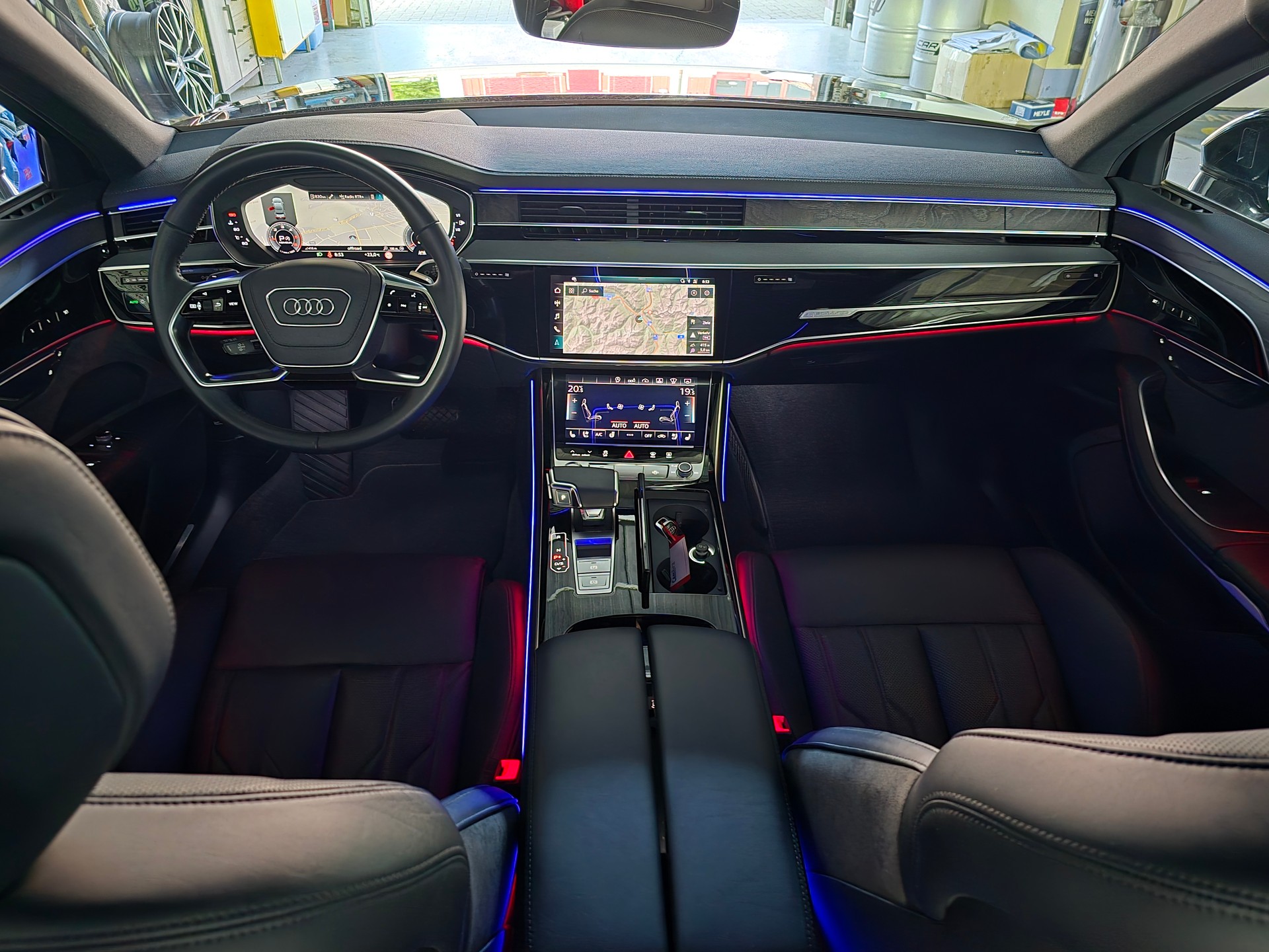 AUDI A8 50 TDI quattro tiptronic-image-15