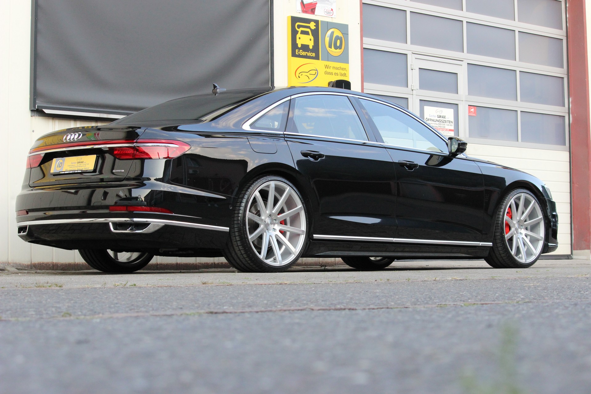 AUDI A8 50 TDI quattro tiptronic-image-9