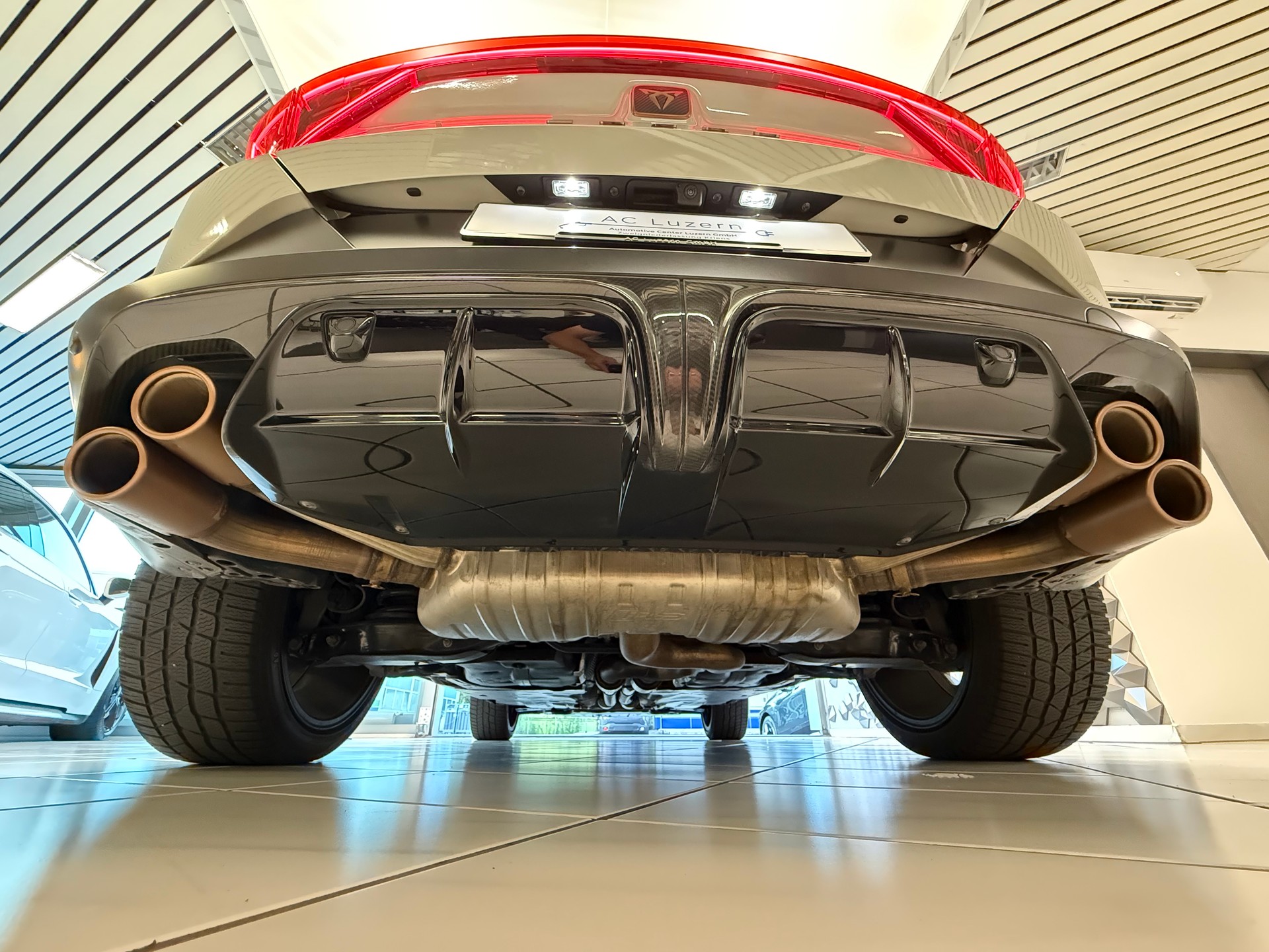 CUPRA Formentor 2.5TSI VZ5 Taiga Grey 4Drive DSG | Sondermodell Nr. 401 / 999 |-image-27