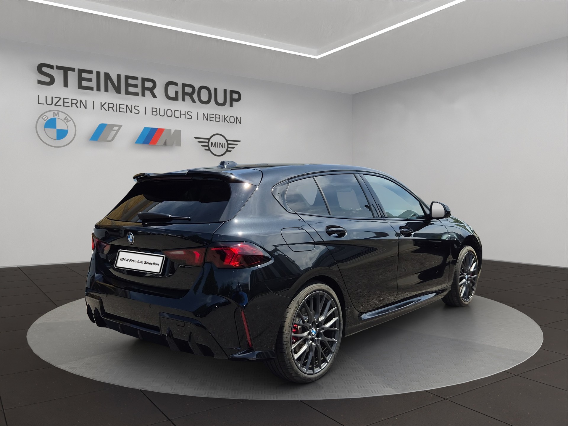 BMW 123 xDrive M Sport Pro Steptronic-image-4