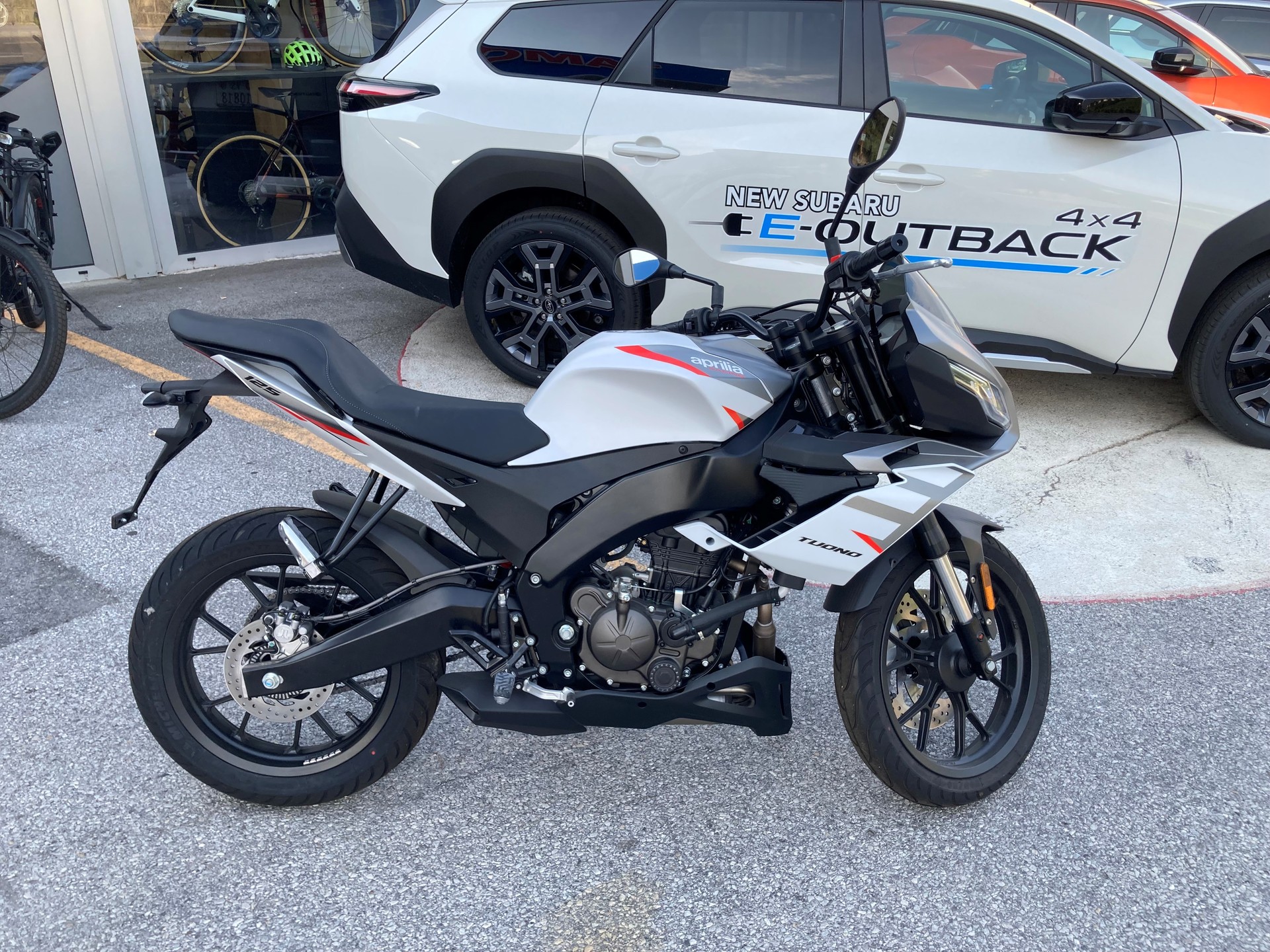 APRILIA Tuono 125-image-3