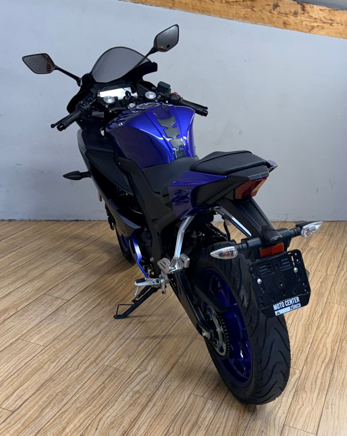 YAMAHA R 125-image-4