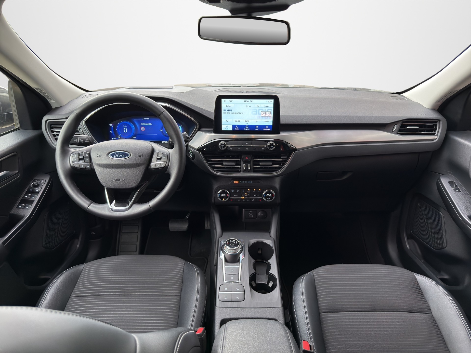 FORD Kuga 2.5 FHEV Titanium X 4WD LEASING AB 272.95 CHF / MONAT-image-5