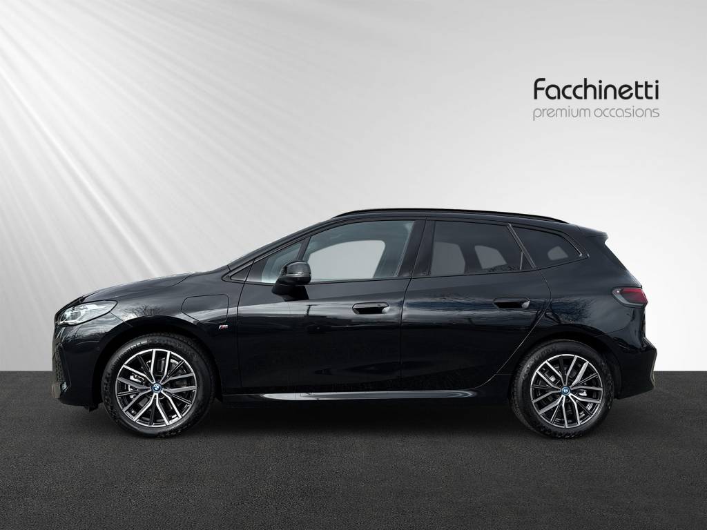 BMW 230e xDrive Active Tourer M Sport-showroom-element-2
