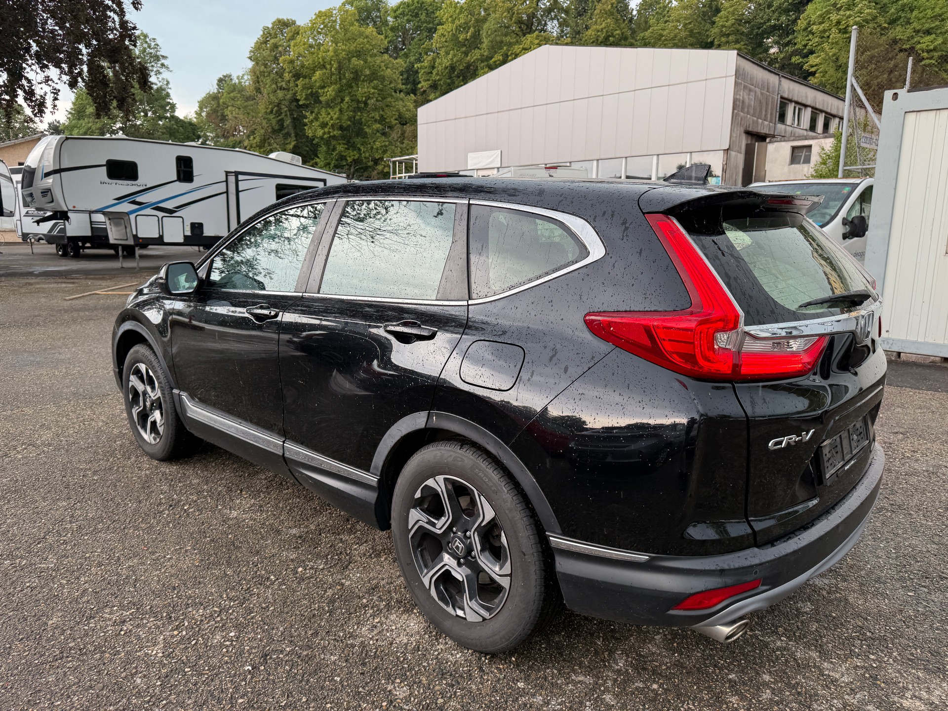 HONDA CR-V 1.5 i-VTEC Elegance 4WD-image-4