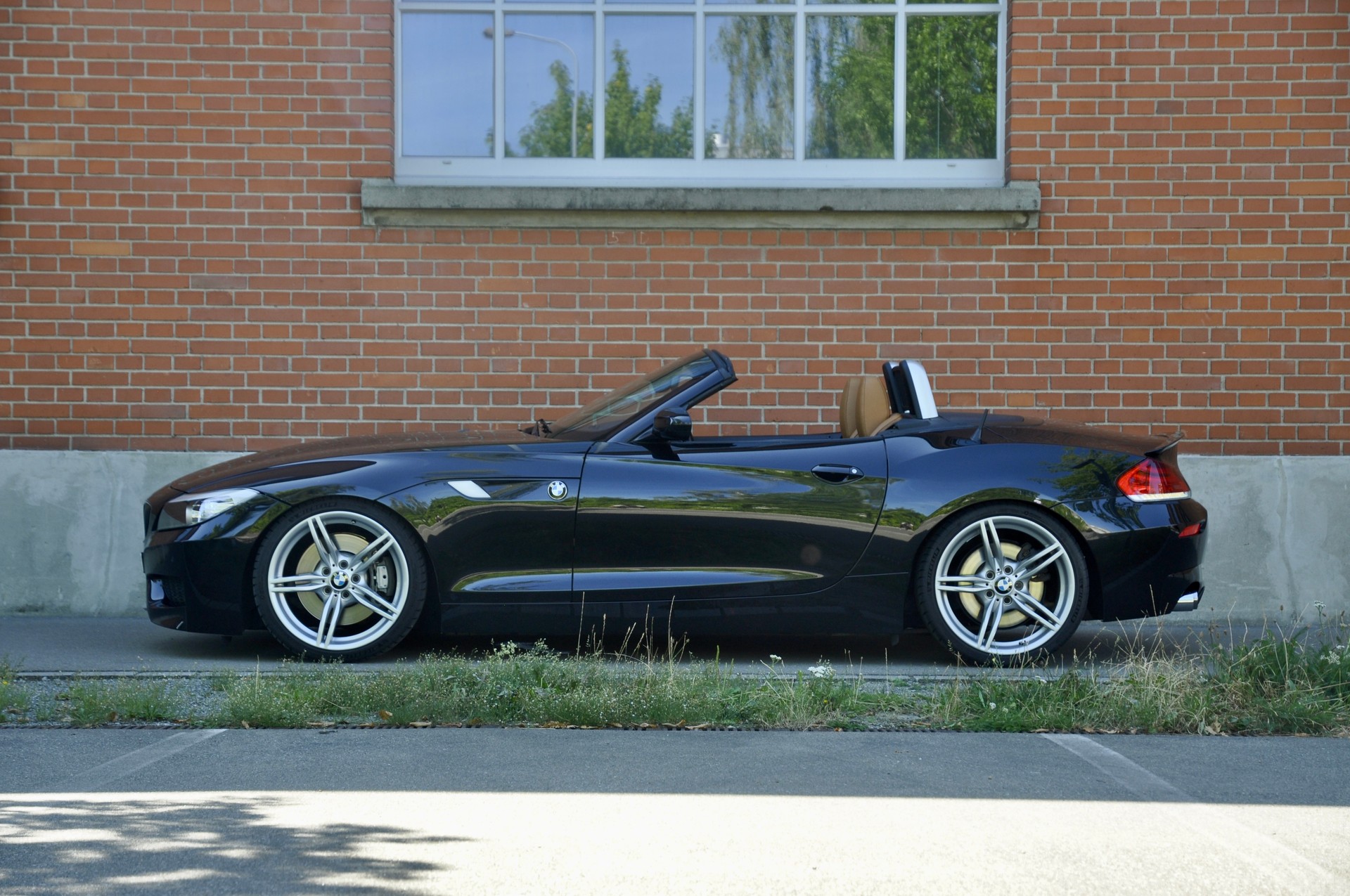 BMW Z4 sDrive 35is DKG-image-2