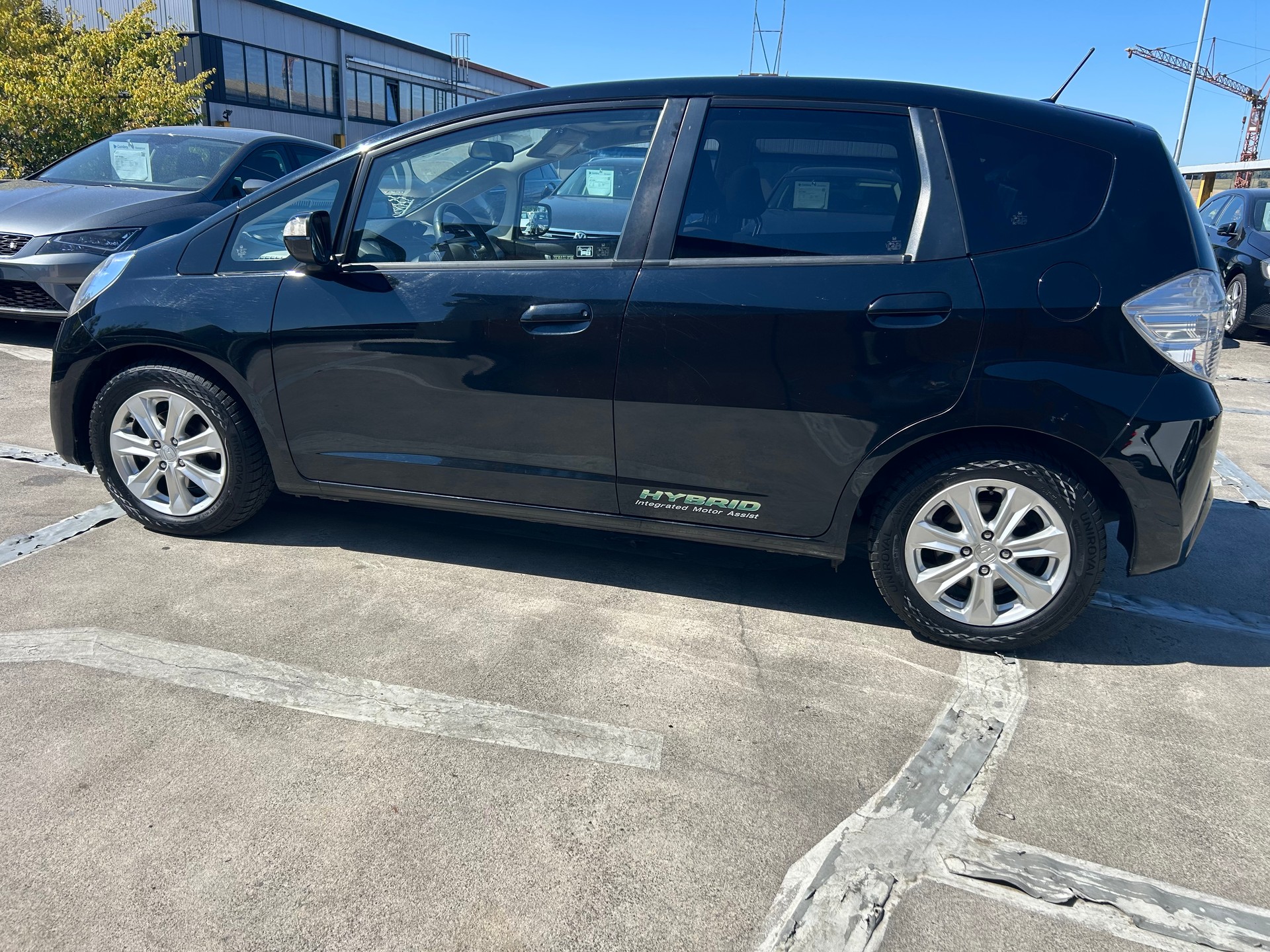 HONDA Jazz 1.3i Hybrid Comfort CVT-showroom-element-1
