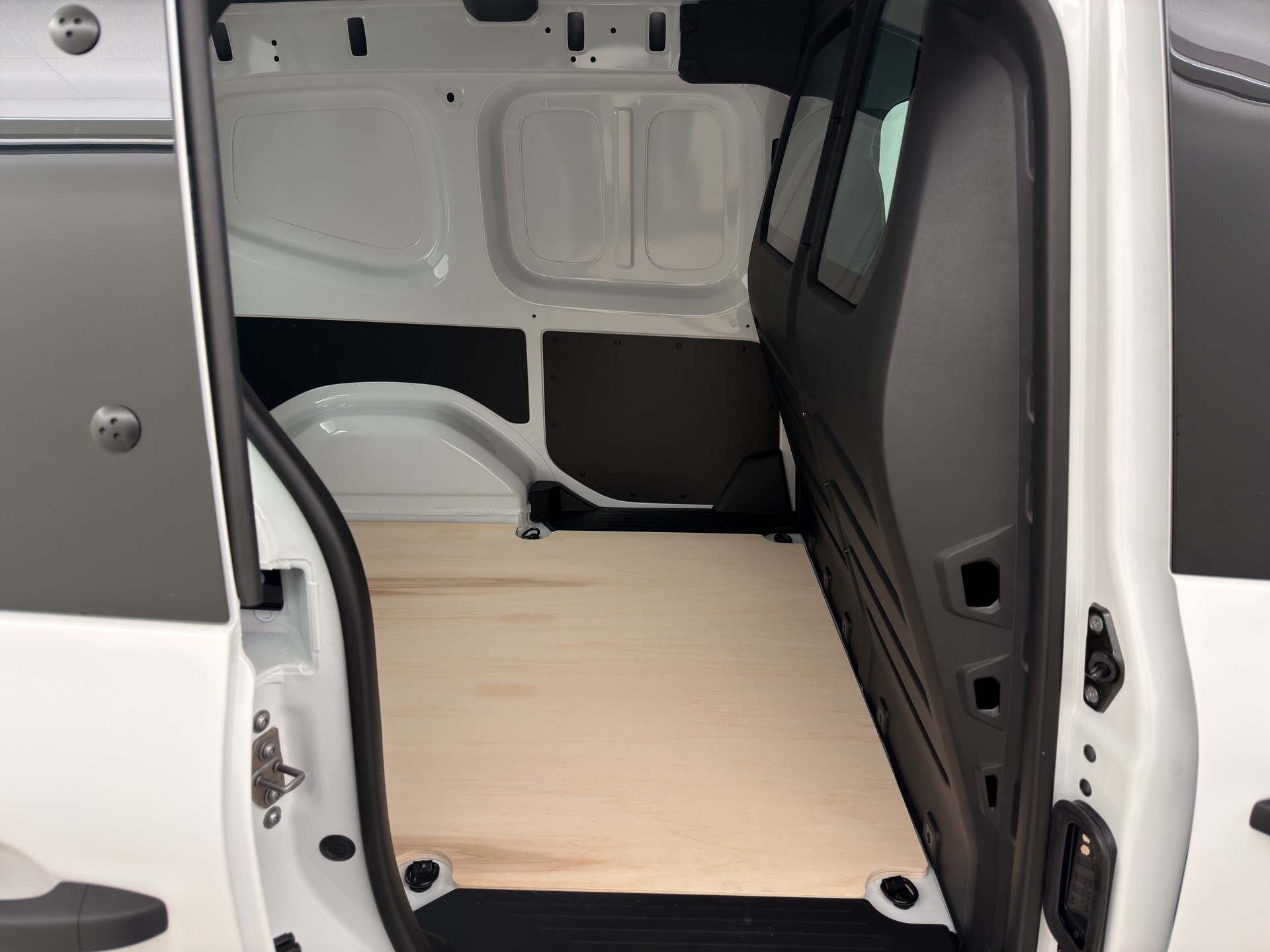 RENAULT Kangoo Van 1.3 TCe 130 Extra-image-11