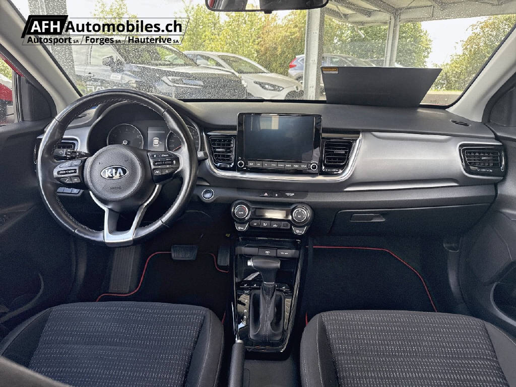 KIA Stonic 1.0 T-GDi Trend-image-17