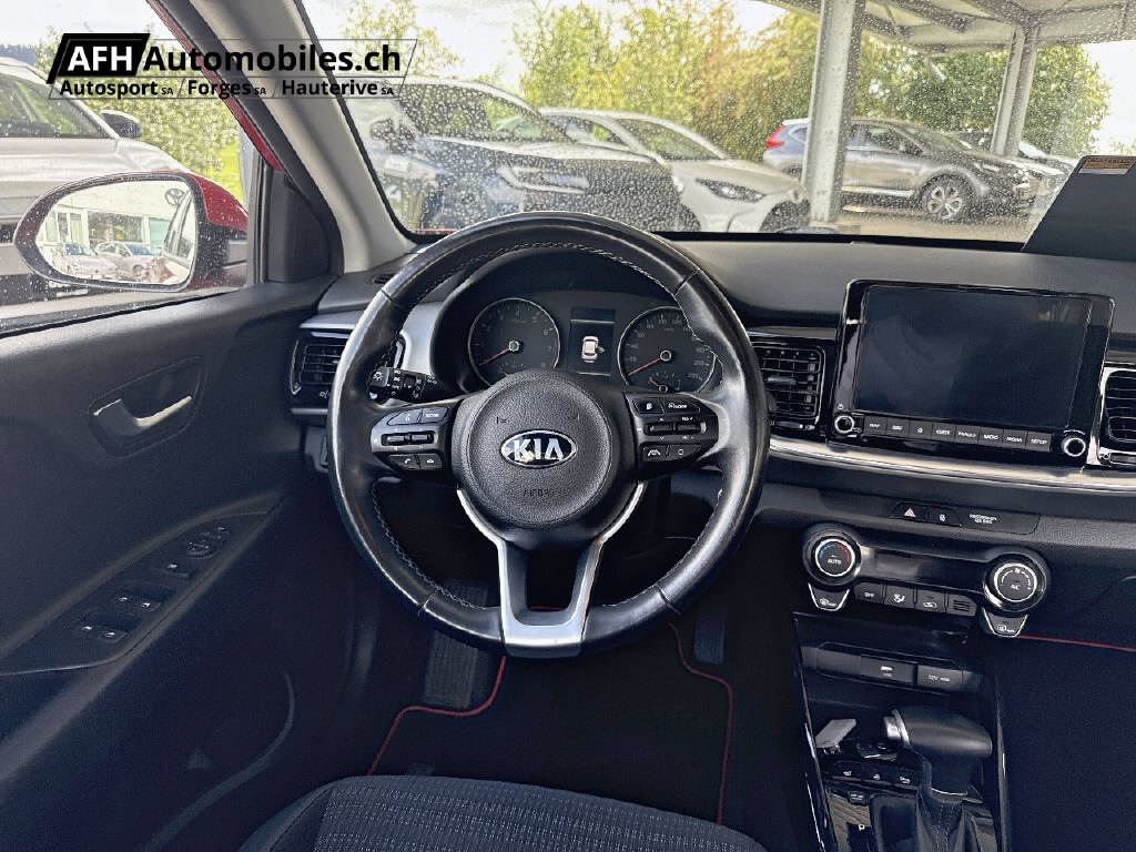 KIA Stonic 1.0 T-GDi Trend-image-10