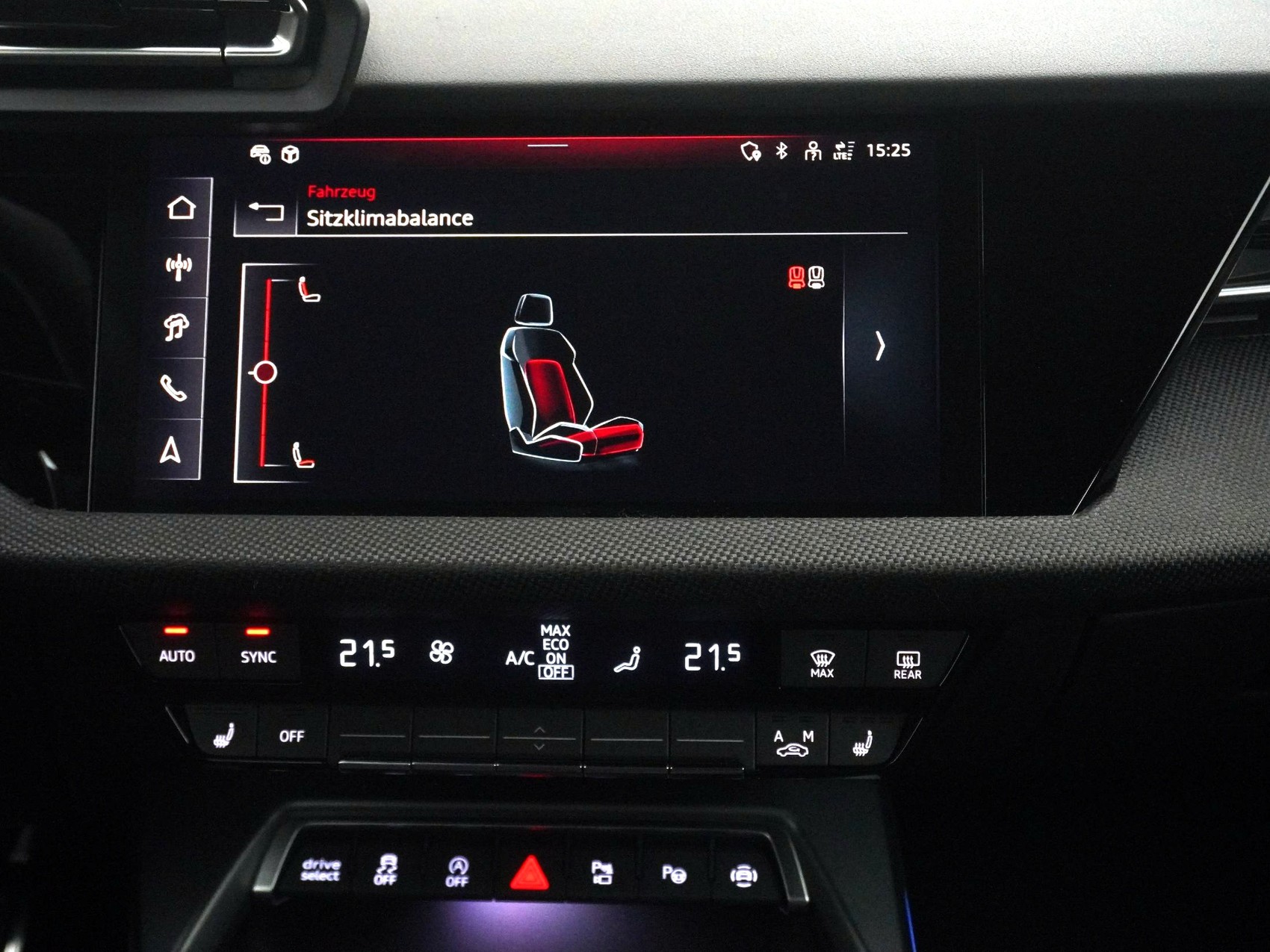 AUDI A3 Sportback 1.5 45 TFSI Plug-in-Hybrid S Line S-Tronic-image-22