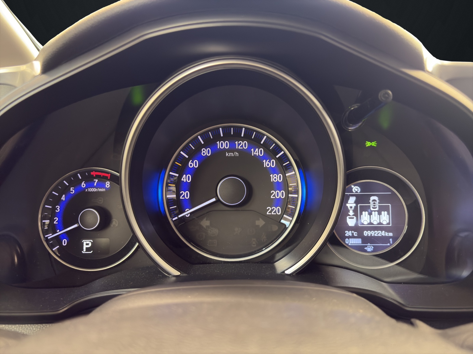 HONDA Jazz 1.5i-VTEC Dynamic CVT-image-13