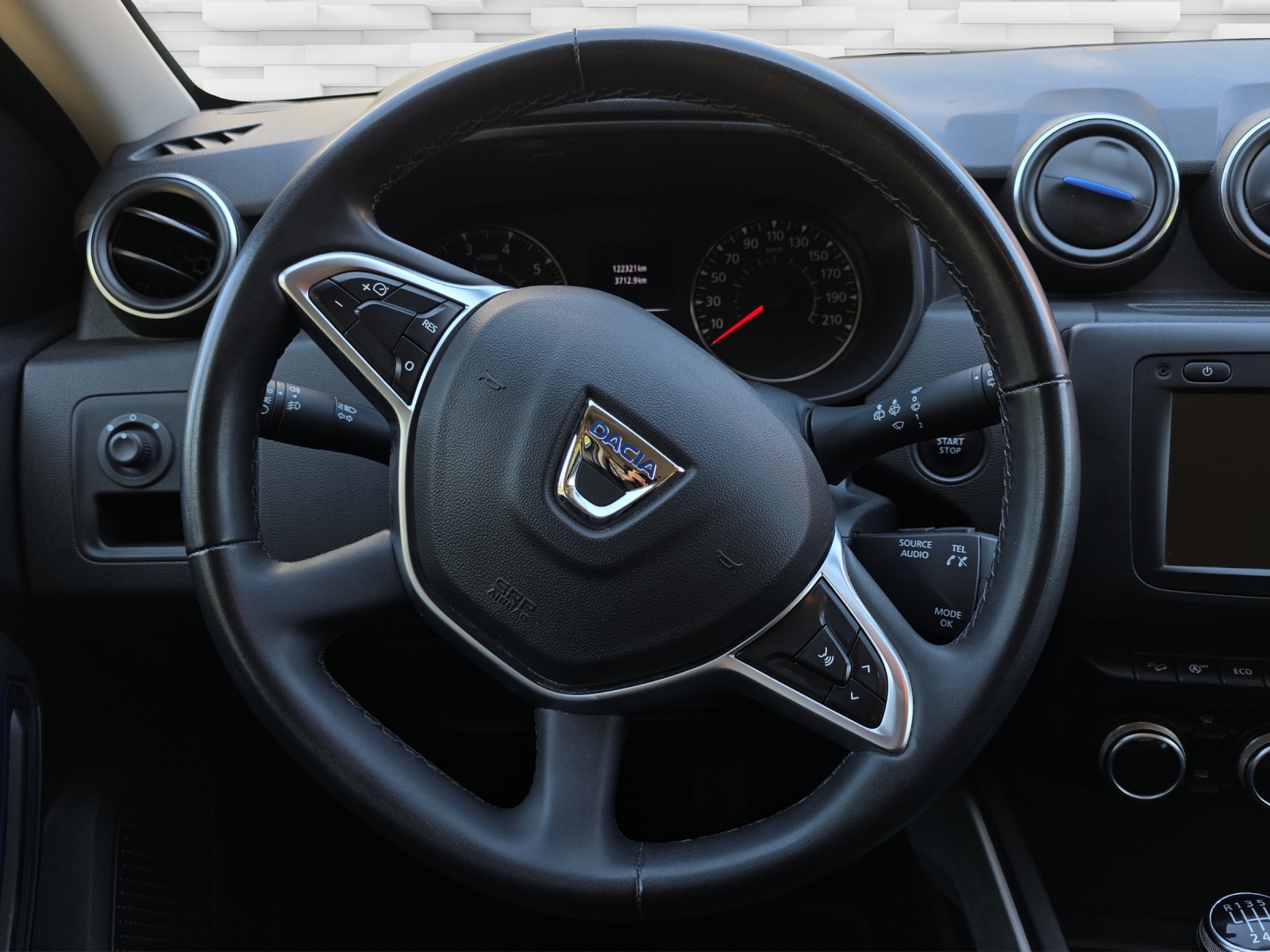 DACIA Duster TCe 130 Comfort 4x4-image-5
