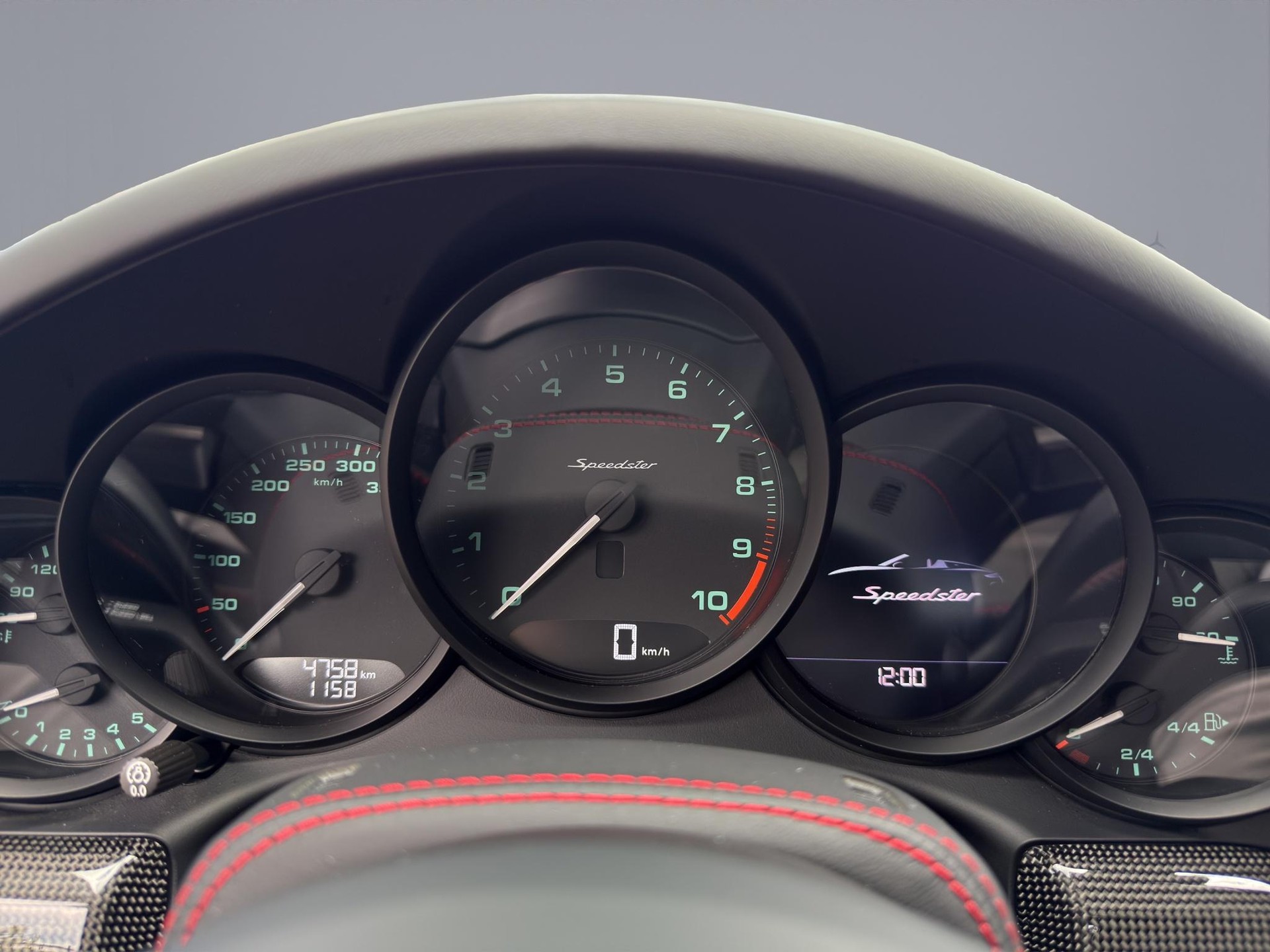PORSCHE 911 Speedster 4.0-image-10
