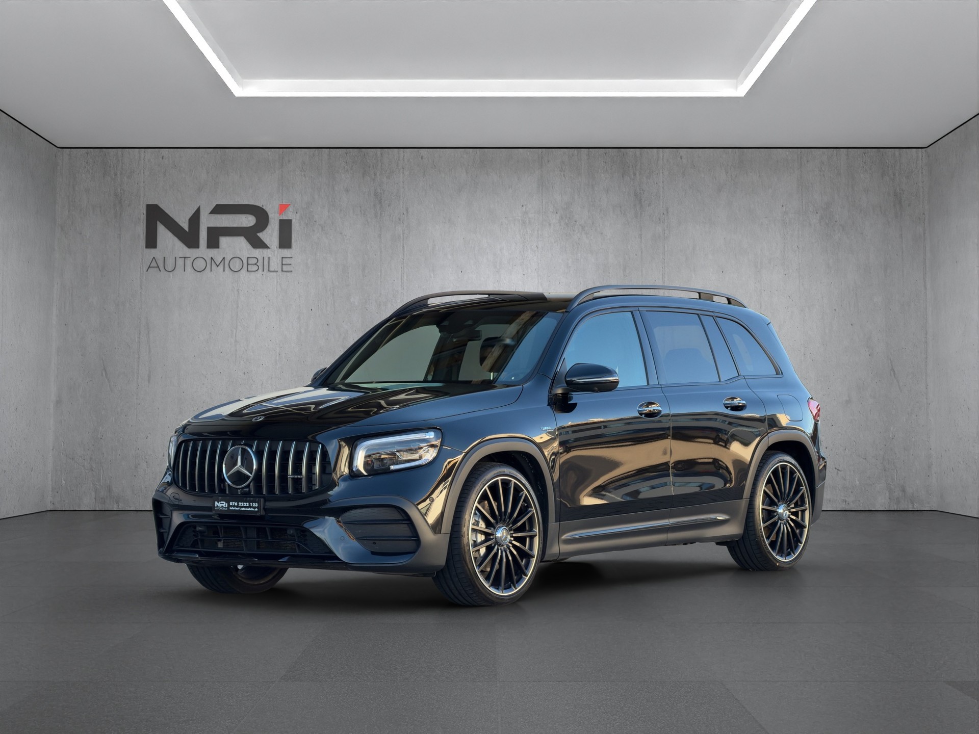 MERCEDES-BENZ GLB 35 AMG 4matic