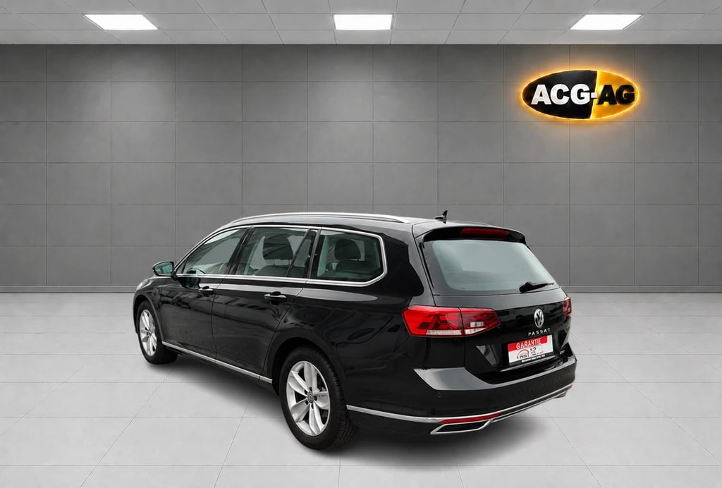 VW Passat 2.0 TDI BMT Elegance 4Motion DSG ** Alcantara-Leder ** Gr-Navi ** RF-Kamera ** Abstandsregelsysteme ** Sitzheizung **-showroom-element-3