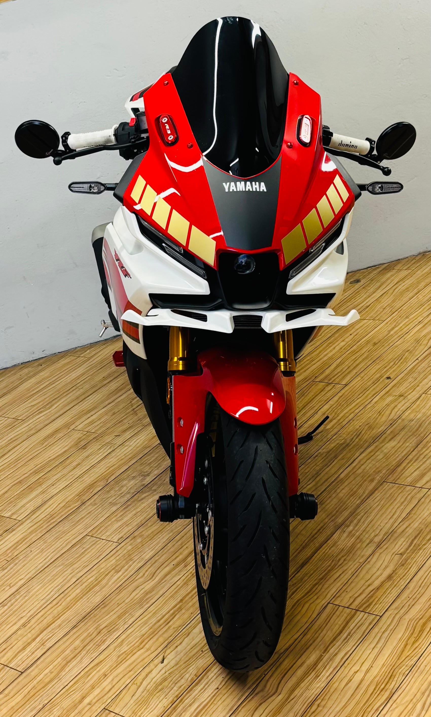 YAMAHA YZF-R3 ABS 70th Anniversary-image-7