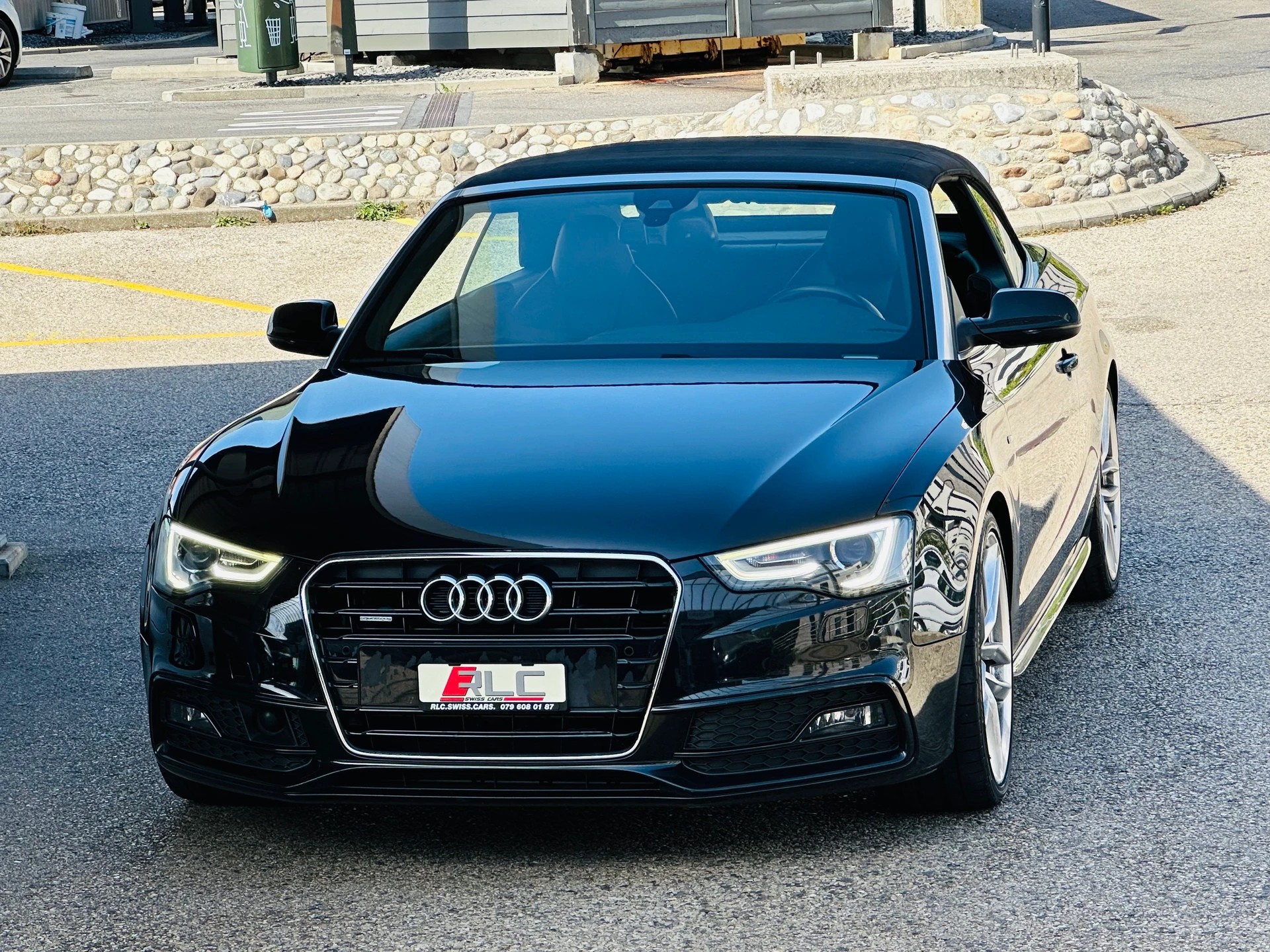 AUDI A5 Cabriolet 3.0 TFSI quattro S-tronic-image-6