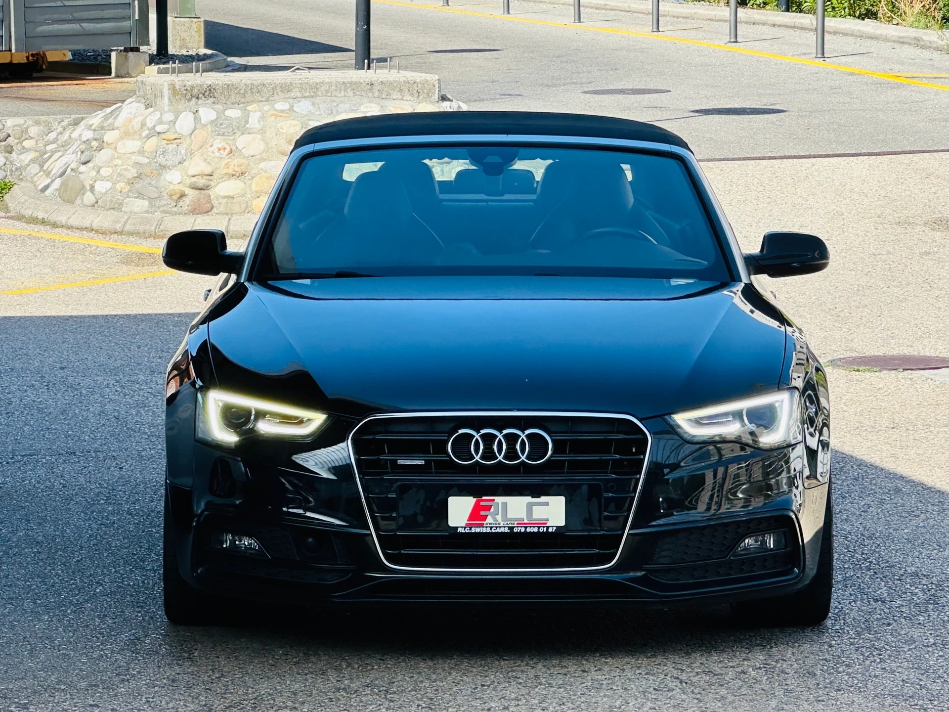 AUDI A5 Cabriolet 3.0 TFSI quattro S-tronic-image-4