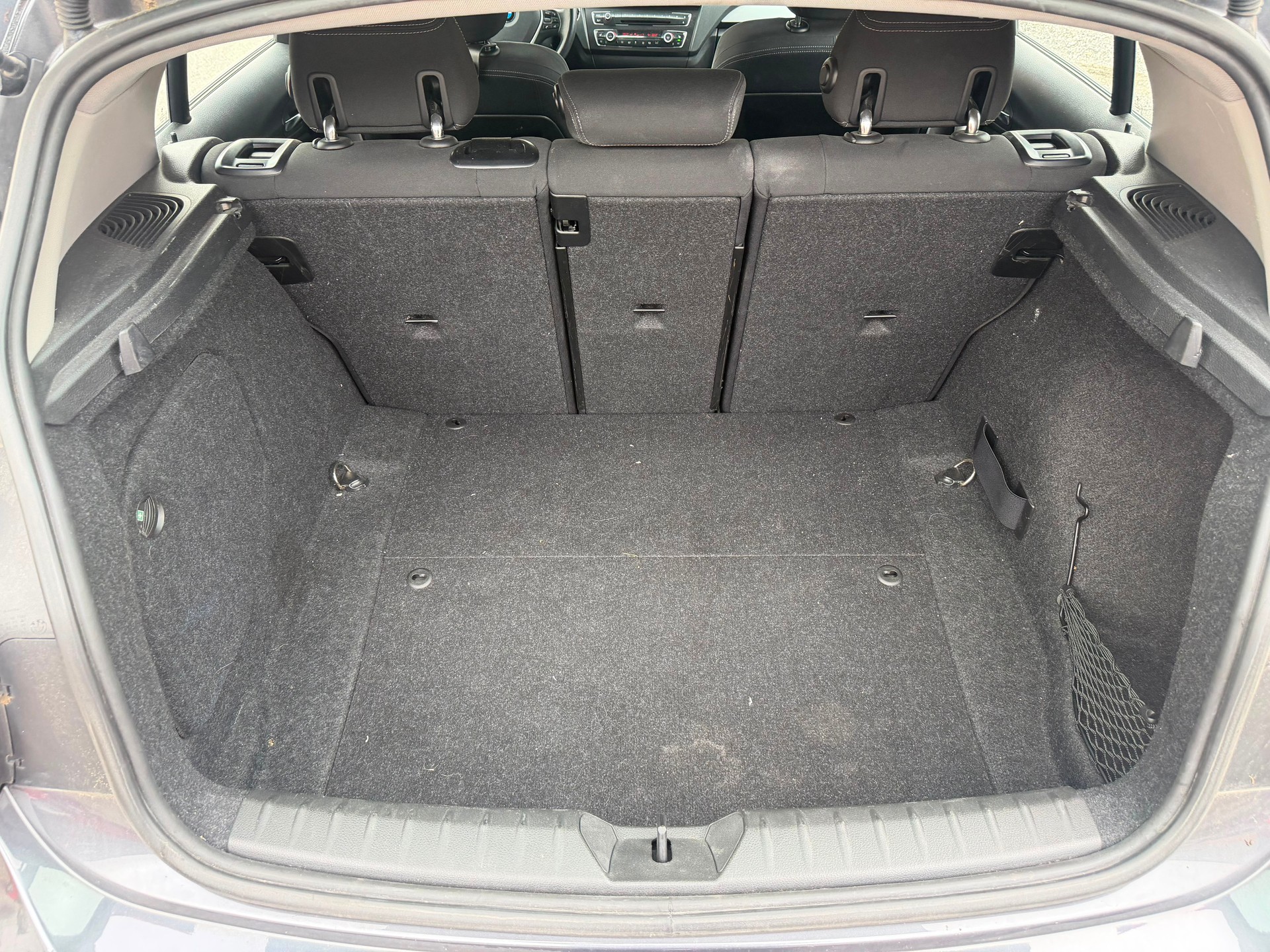 BMW 120d Sport Line-image-4