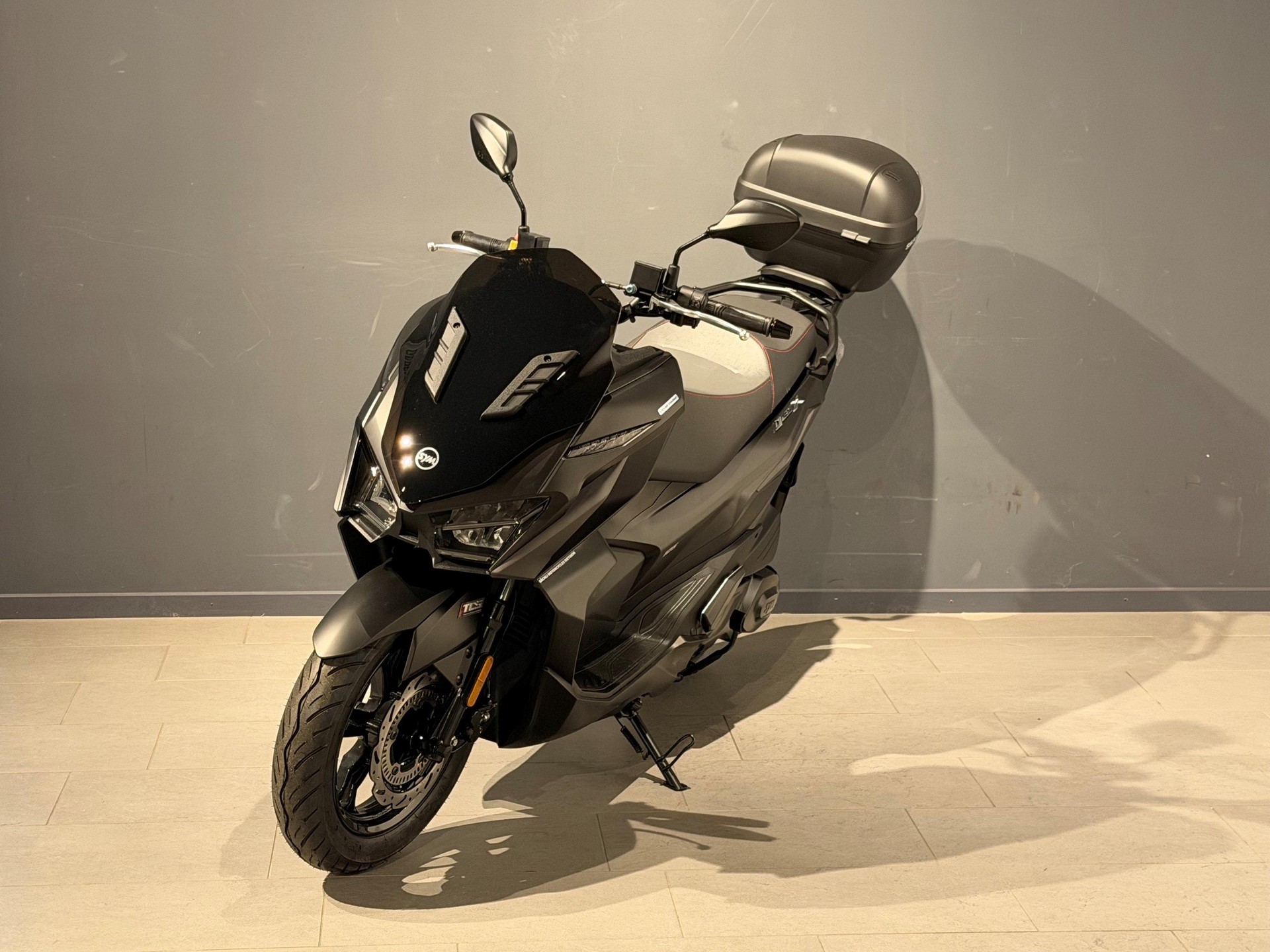 SYM Jet X 125 GRATIS TOPCASE-image-2