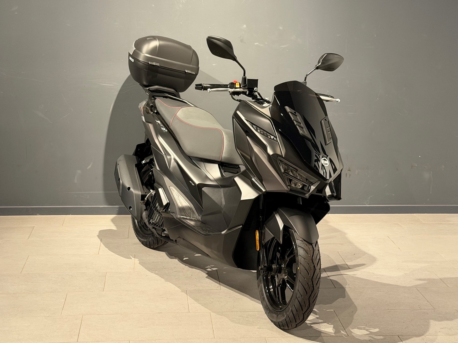 SYM Jet X 125 GRATIS TOPCASE-image-1