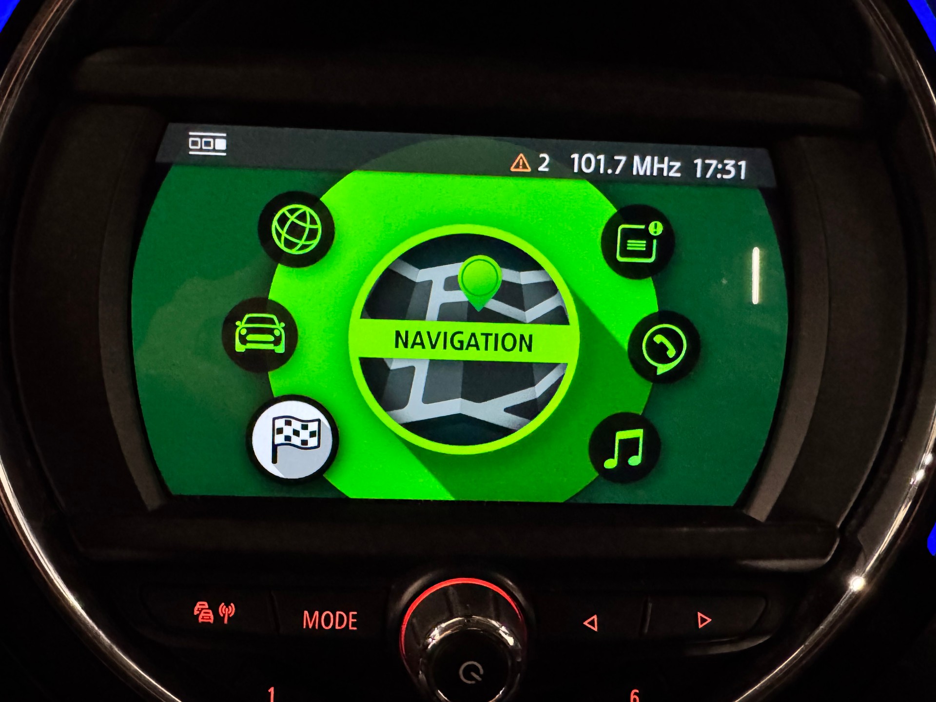 MINI Mini Countryman One D FWD-image-20