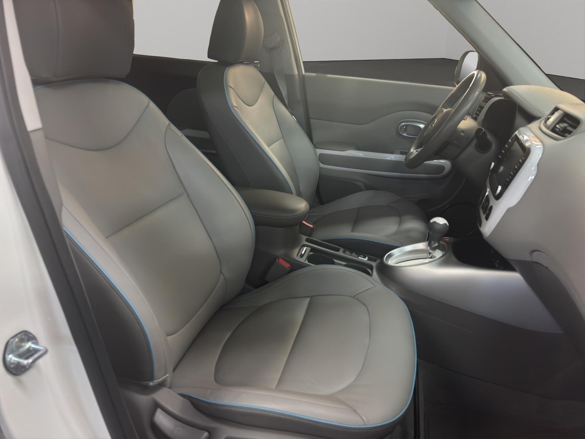 KIA Soul EV Style-image-8
