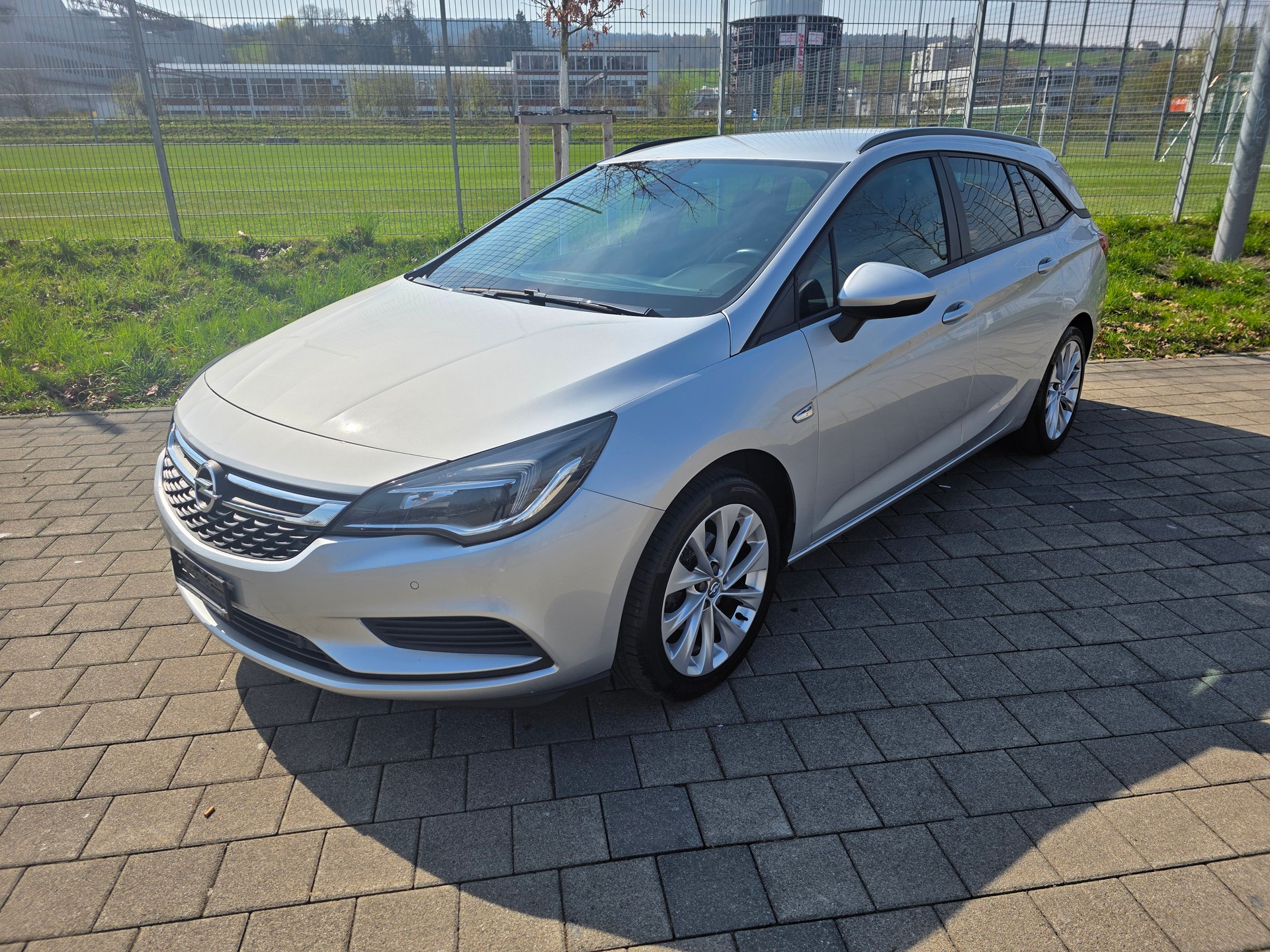 OPEL Astra Sports Tourer 1.4i Turbo Dynamic