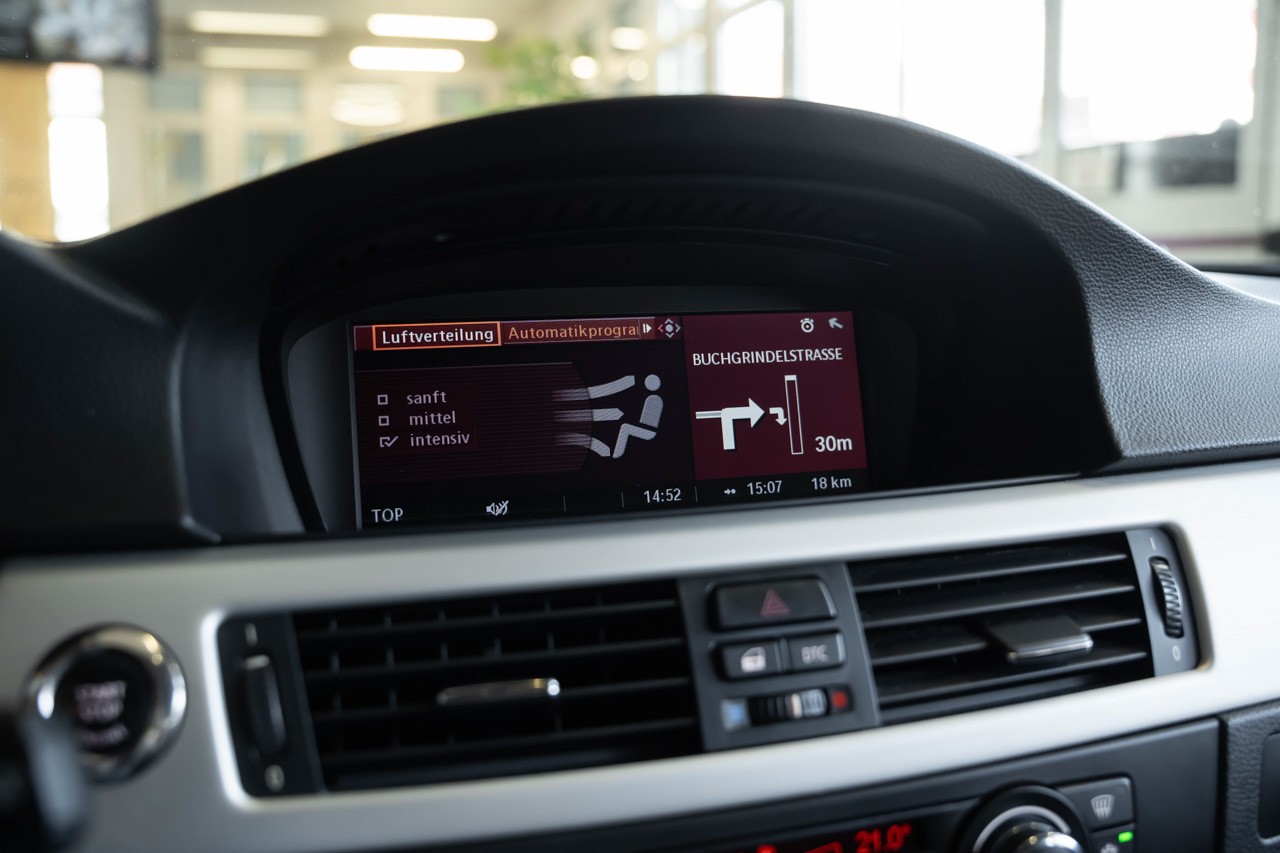 BMW 335i xDrive Coupé M Paket-image-21