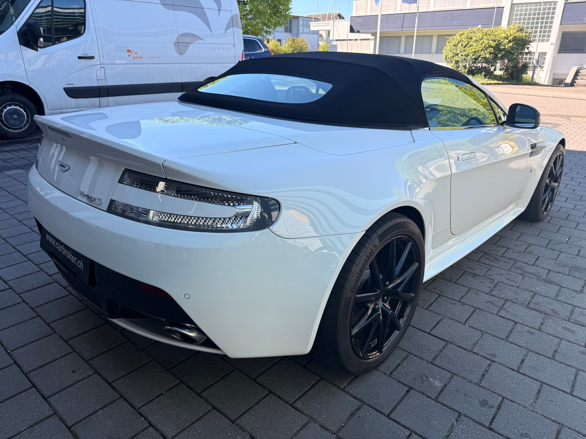 ASTON MARTIN V8 Vantage 4.7 S Sportshift-image-8