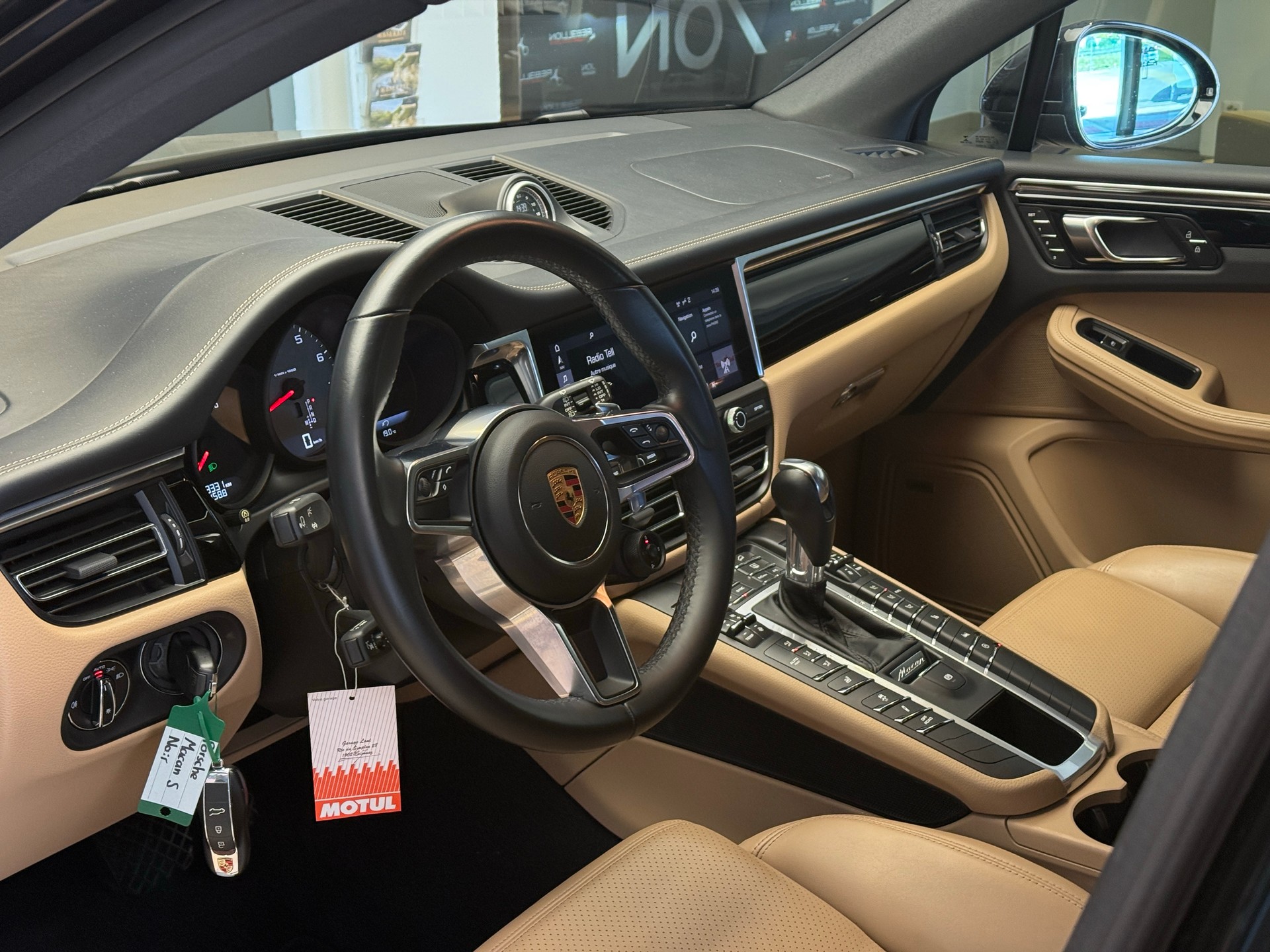 PORSCHE Macan S PDK-image-10