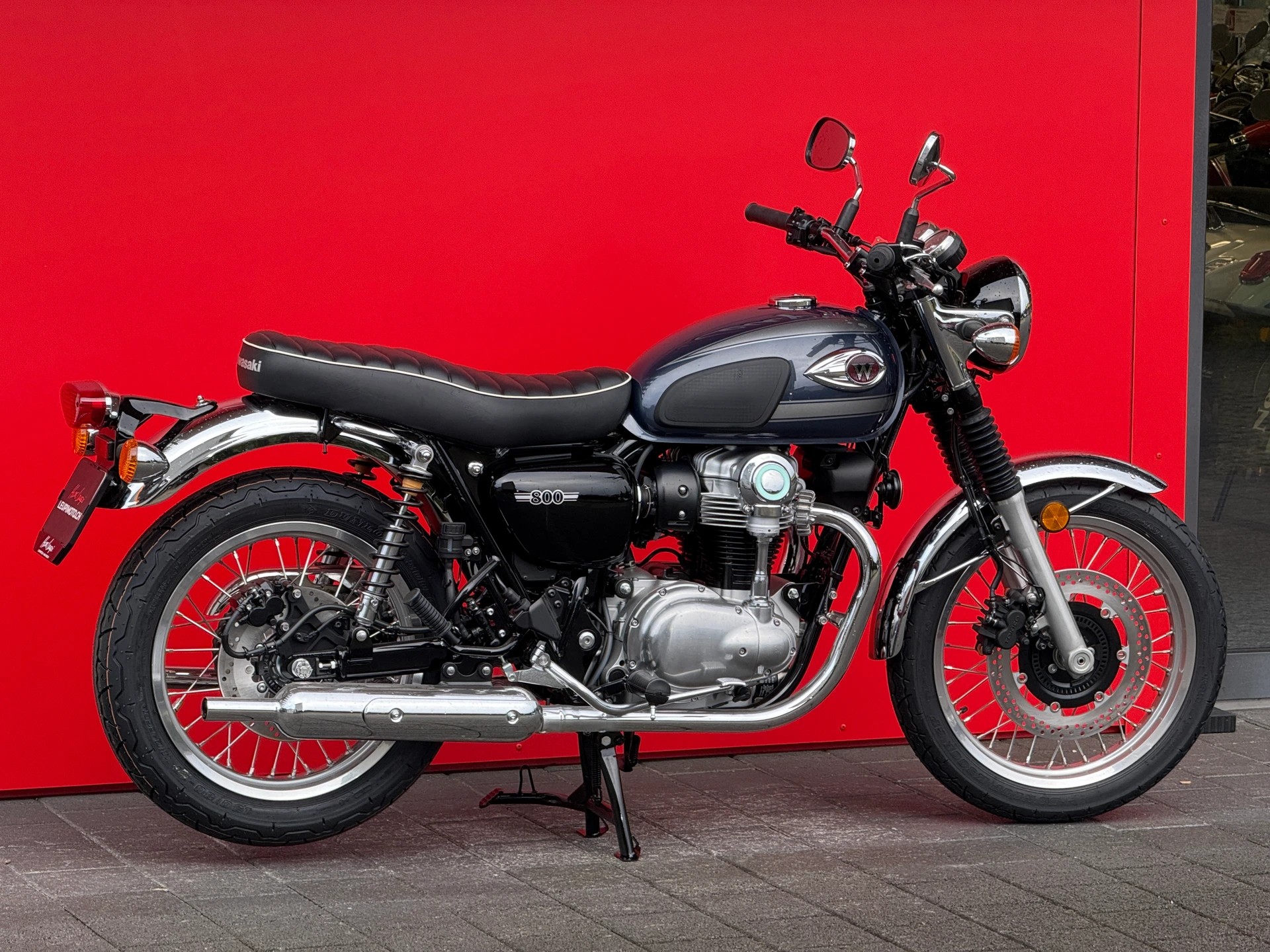 KAWASAKI W 800-image-2