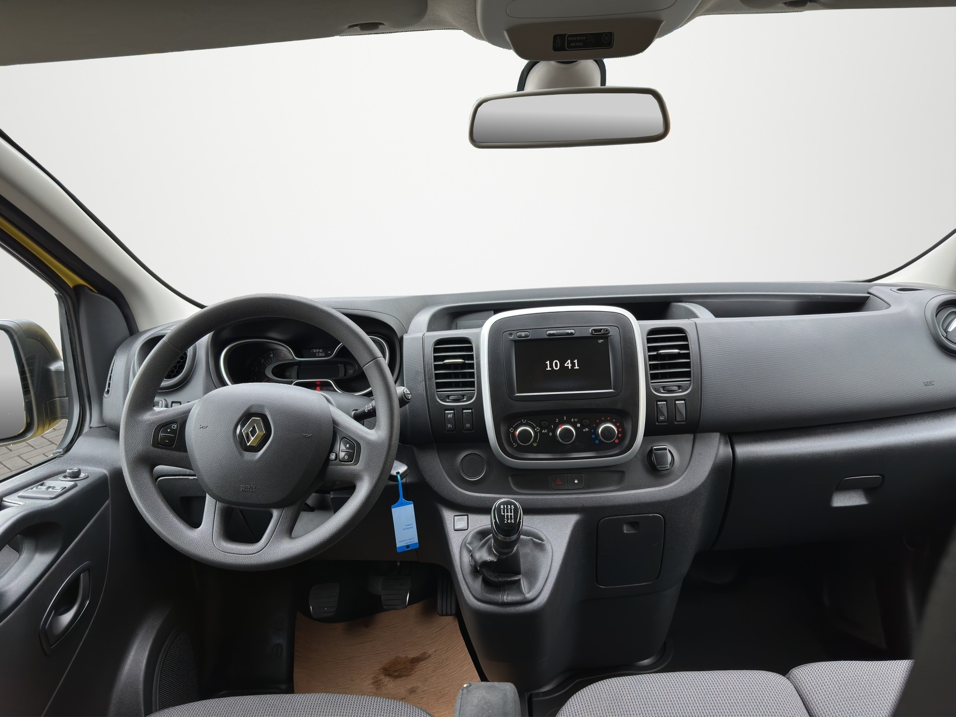 RENAULT 2.0dCi 145 Kasten-image-11