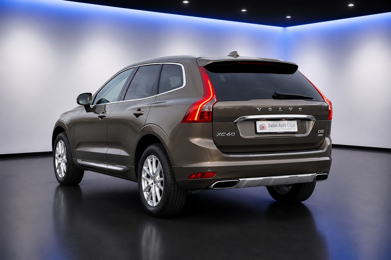VOLVO XC60 D5 AWD OceanRace Geartronic-image-2