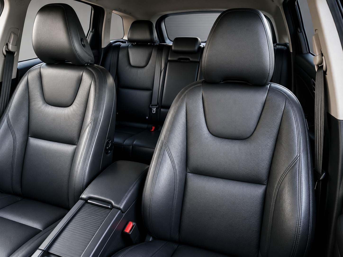 VOLVO XC60 D5 AWD OceanRace Geartronic-image-13