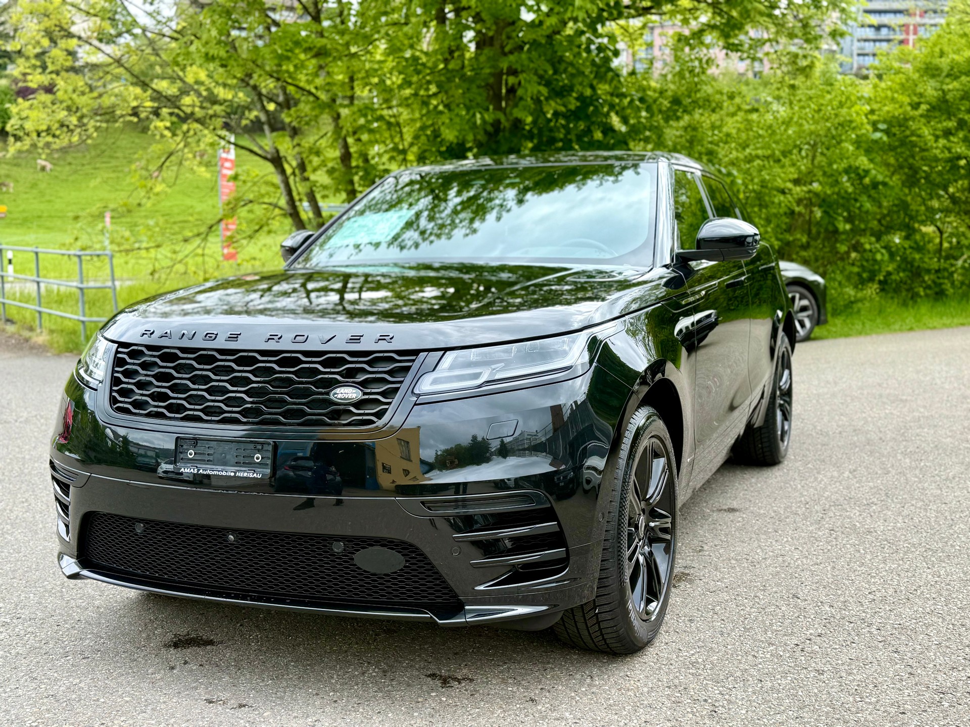 LAND ROVER Range Rover Velar R-Dynamic P 250 HSE Automatic-image-11